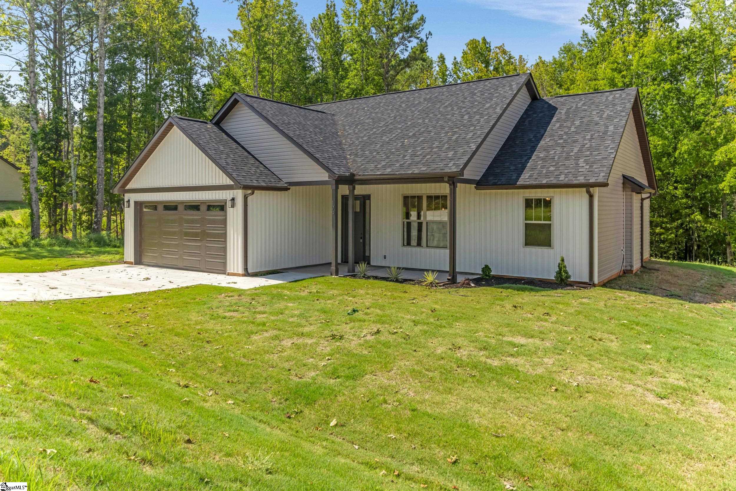 179 Susans Road Property Photo 1