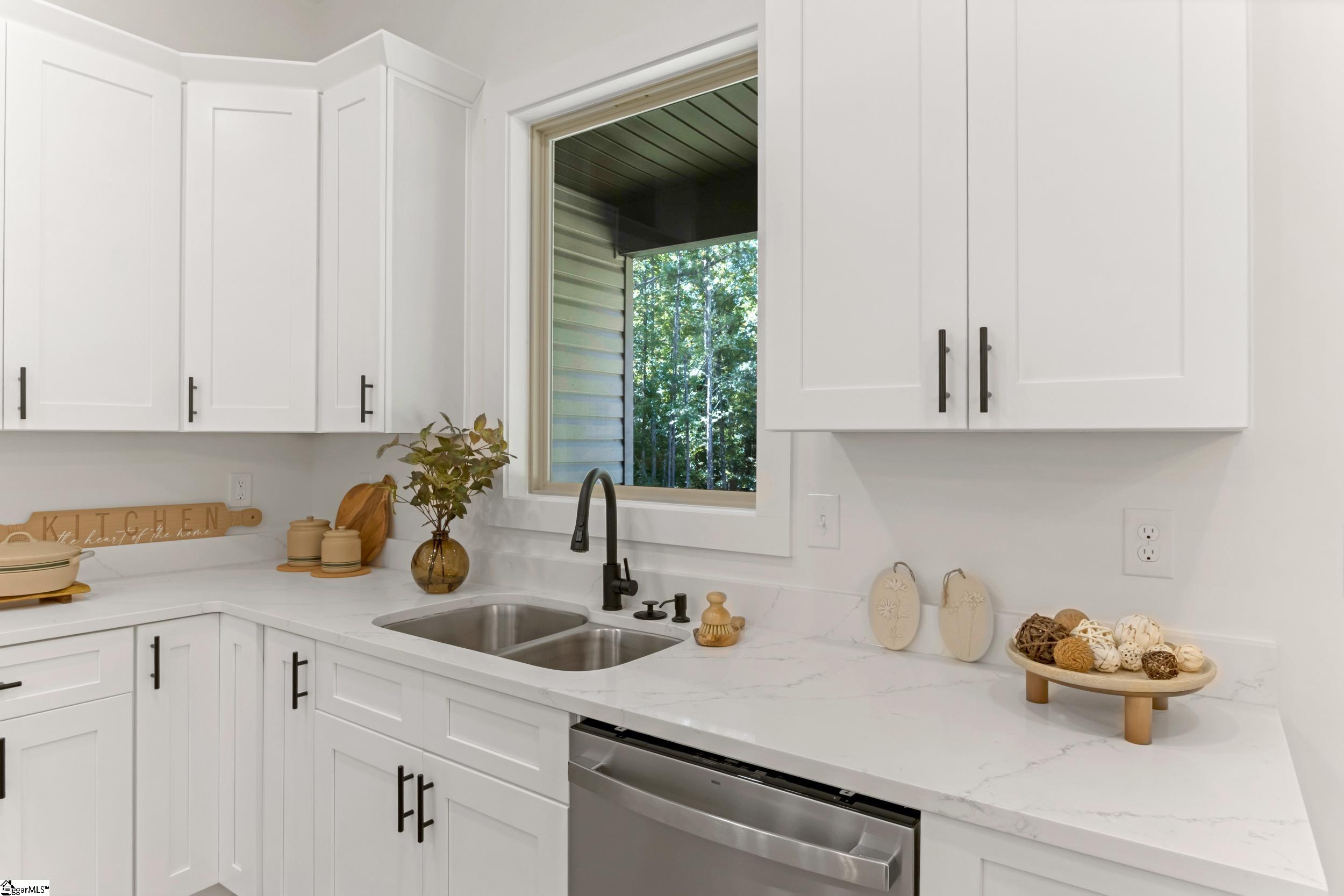 179 Susans Road Property Photo 12