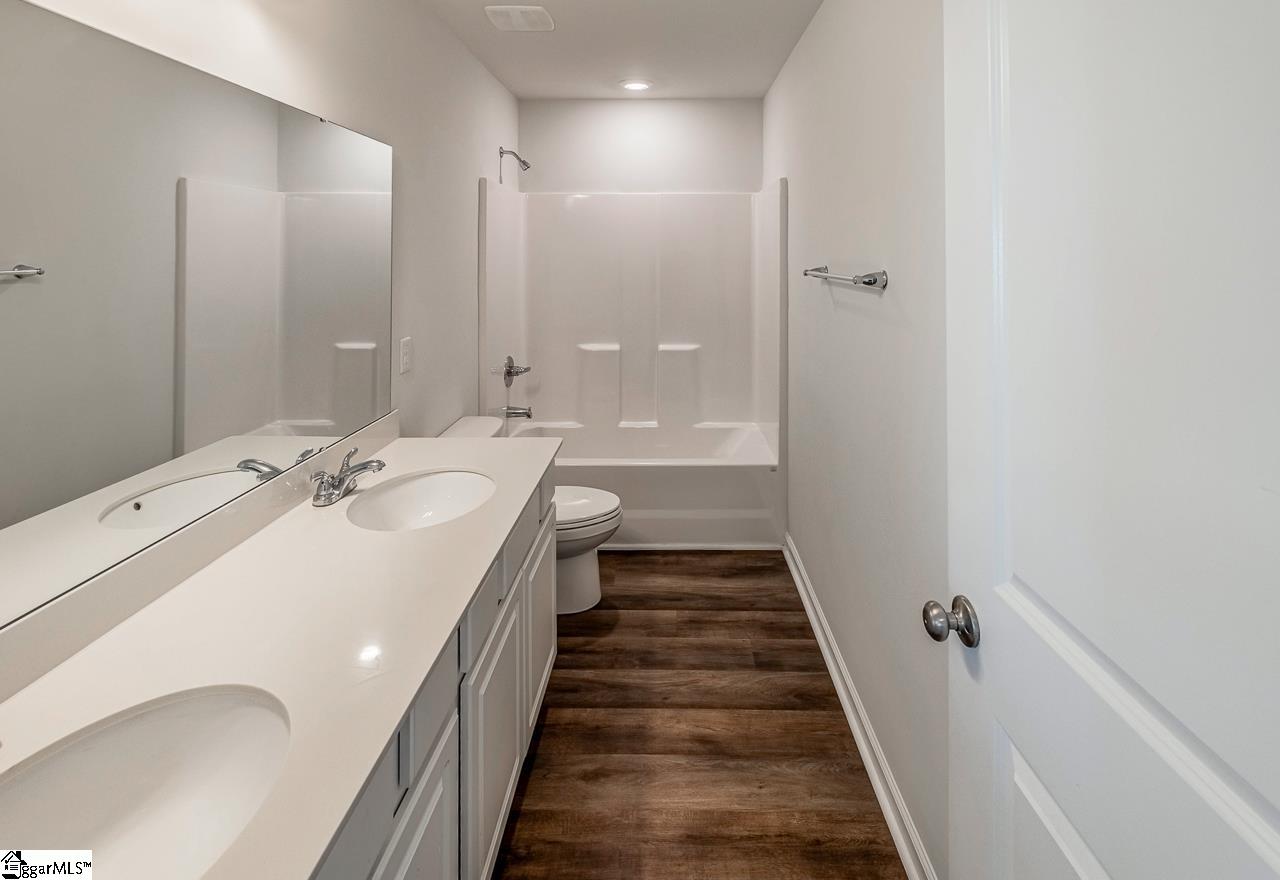 605 Whittier Street Property Photo 30