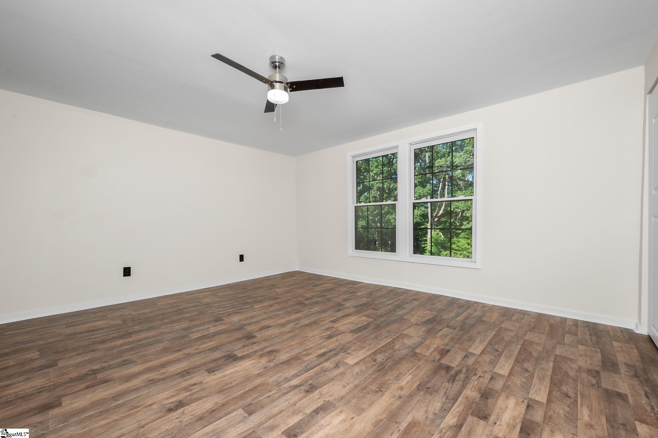 141 Agnes Drive Property Photo 28