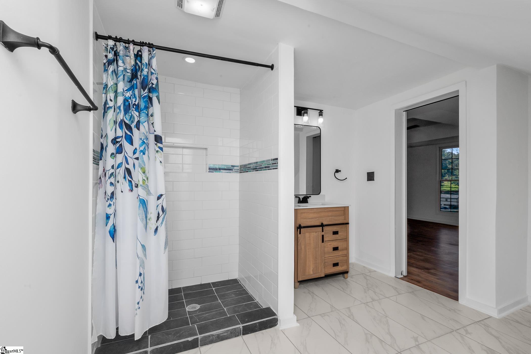 141 Agnes Drive Property Photo 43