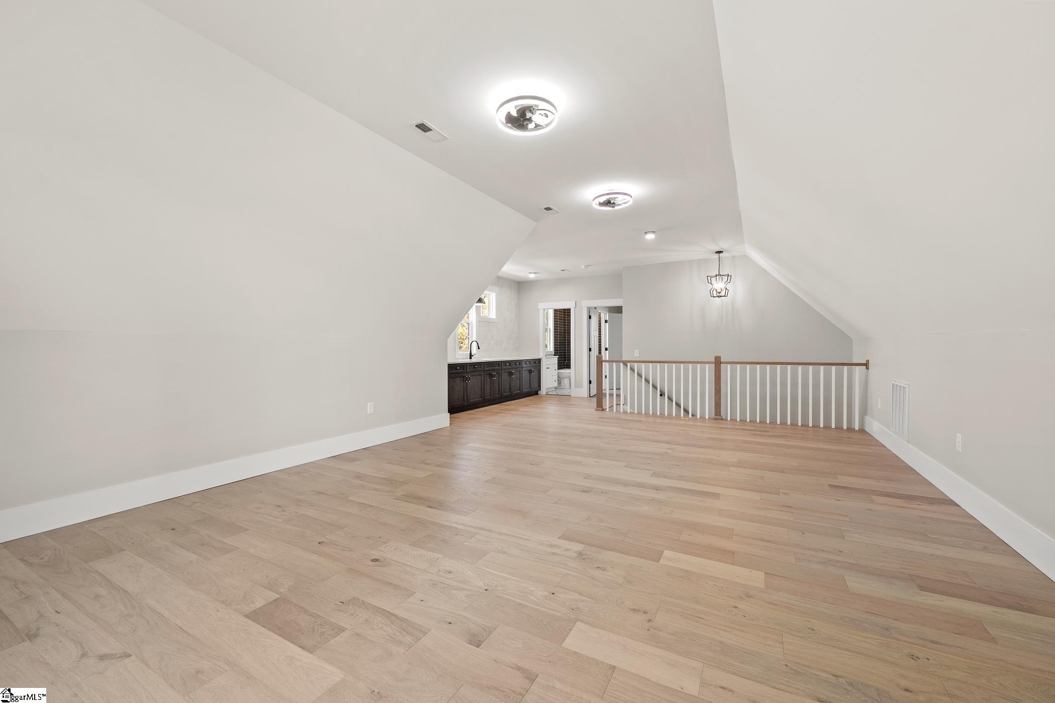65 New Tilth Road Property Photo 33