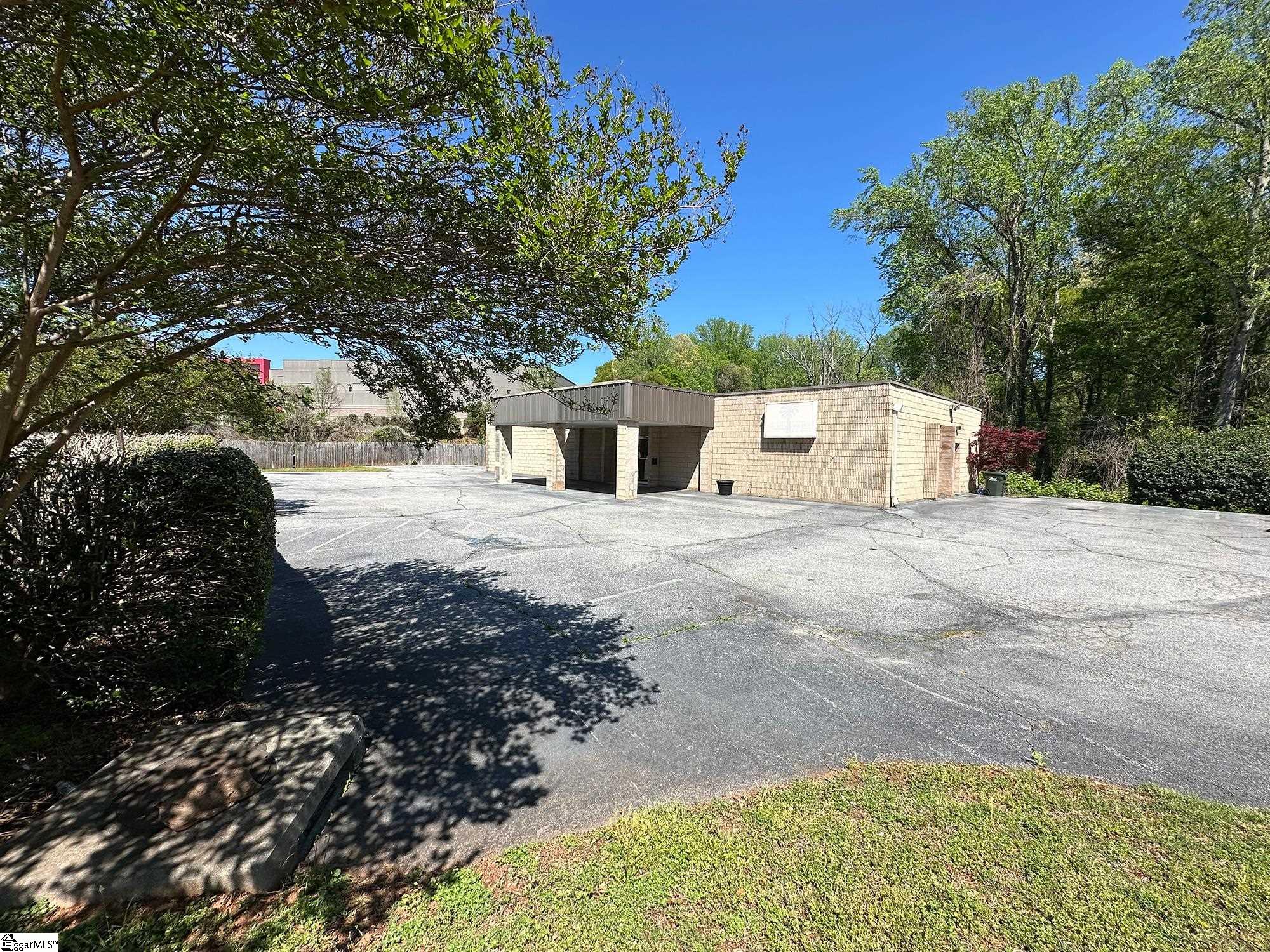 328 Dupont Drive Property Photo 10