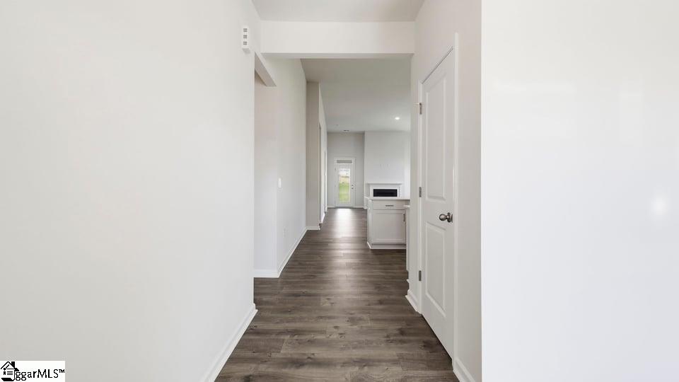 565 Landseer Drive Property Photo 5