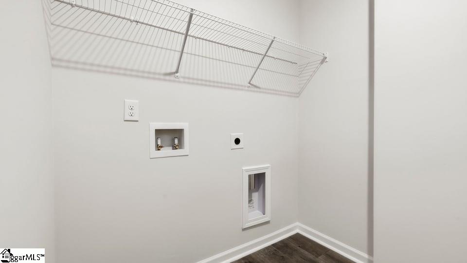 565 Landseer Drive Property Photo 35