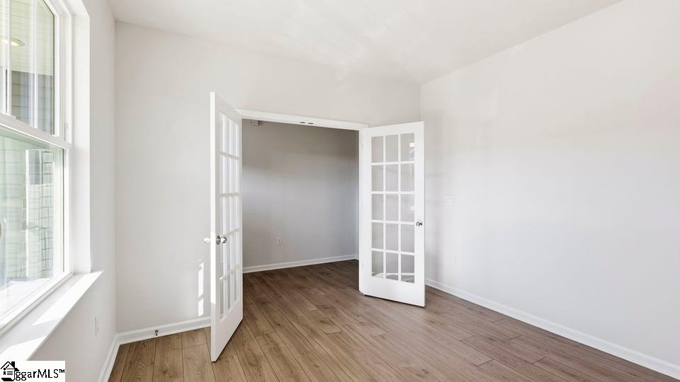 569 Landseer Drive Property Photo 7