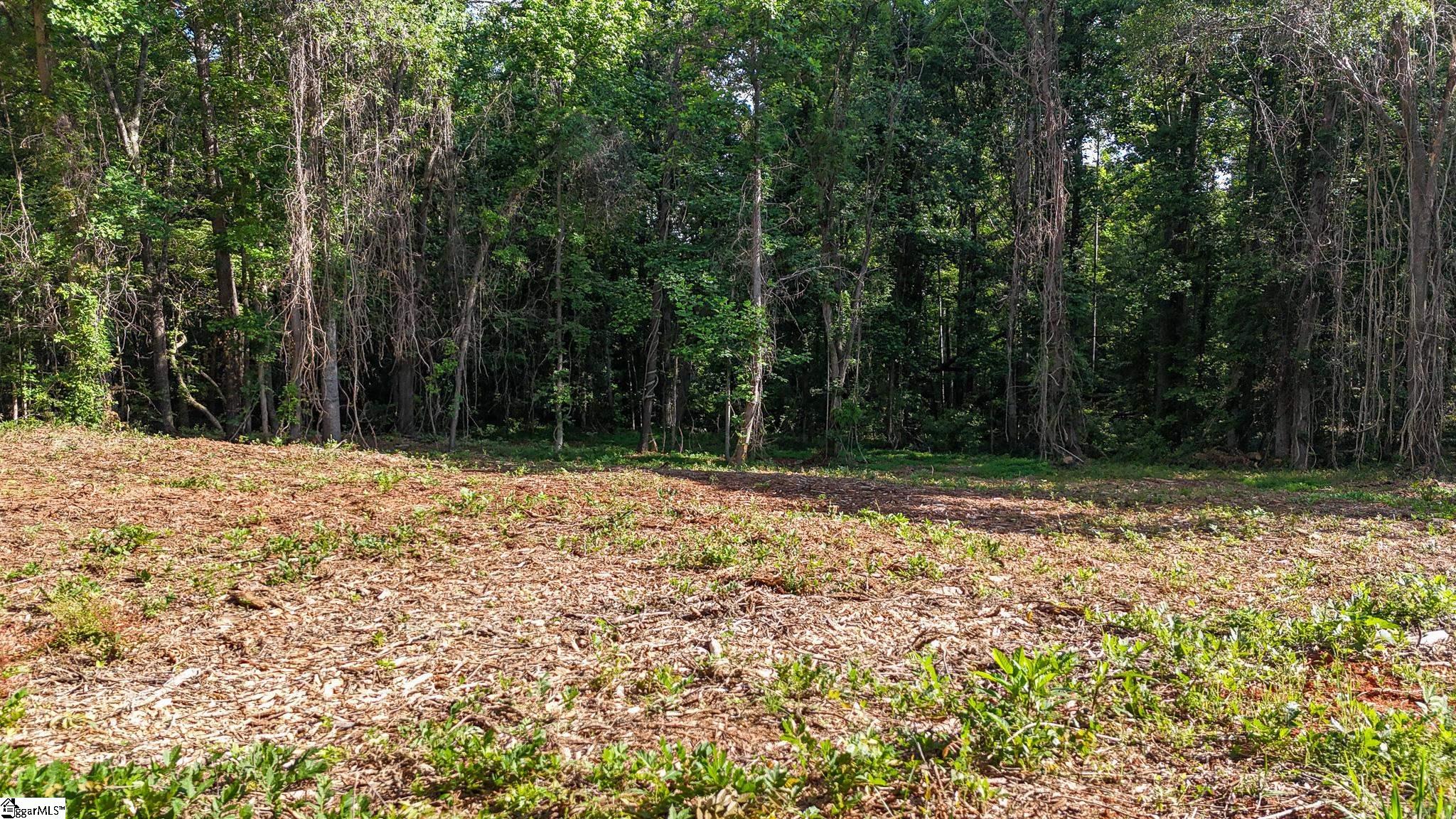 06 Guest Circle Property Photo 15
