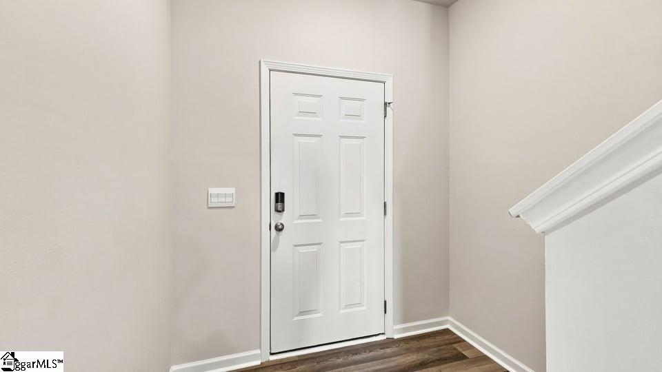3461 Hunters Brook Drive Property Photo 3