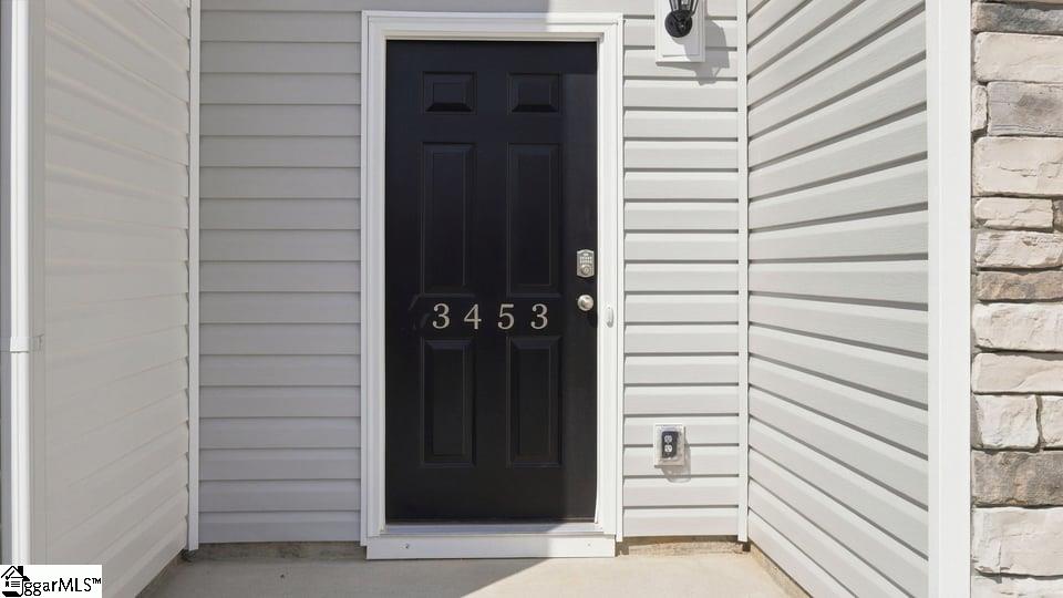 3453 Hunters Brook Drive Property Photo 4