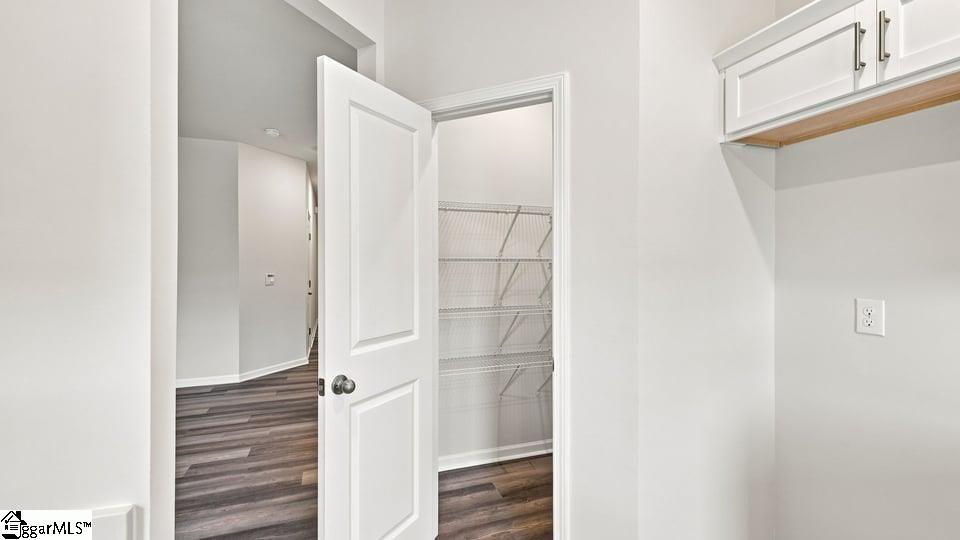 3453 Hunters Brook Drive Property Photo 17
