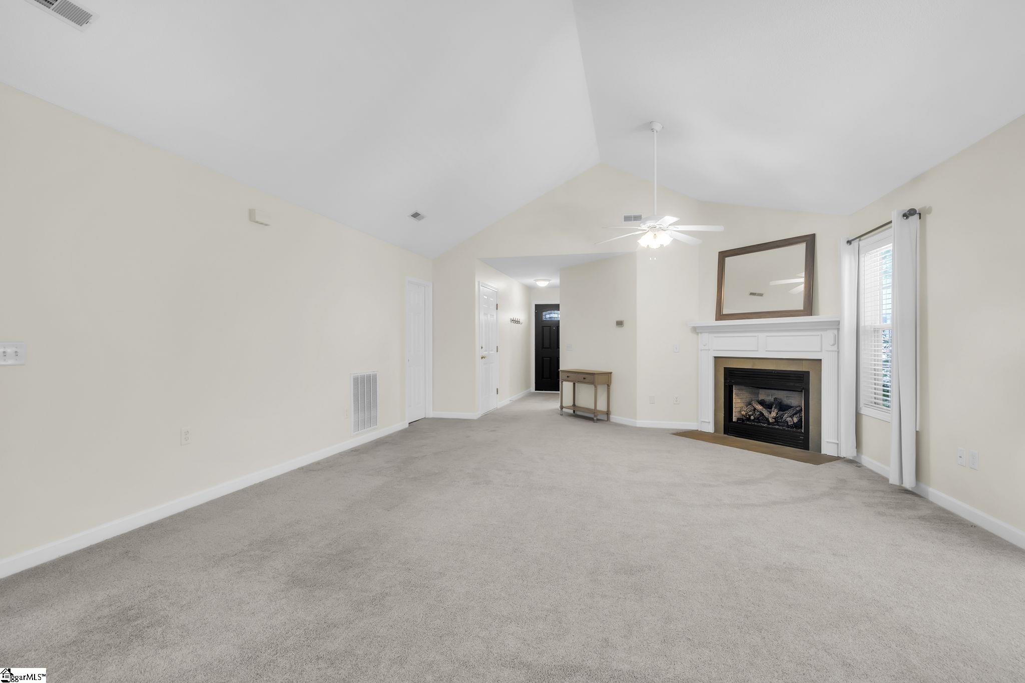 117 Waterford Way Property Photo 7