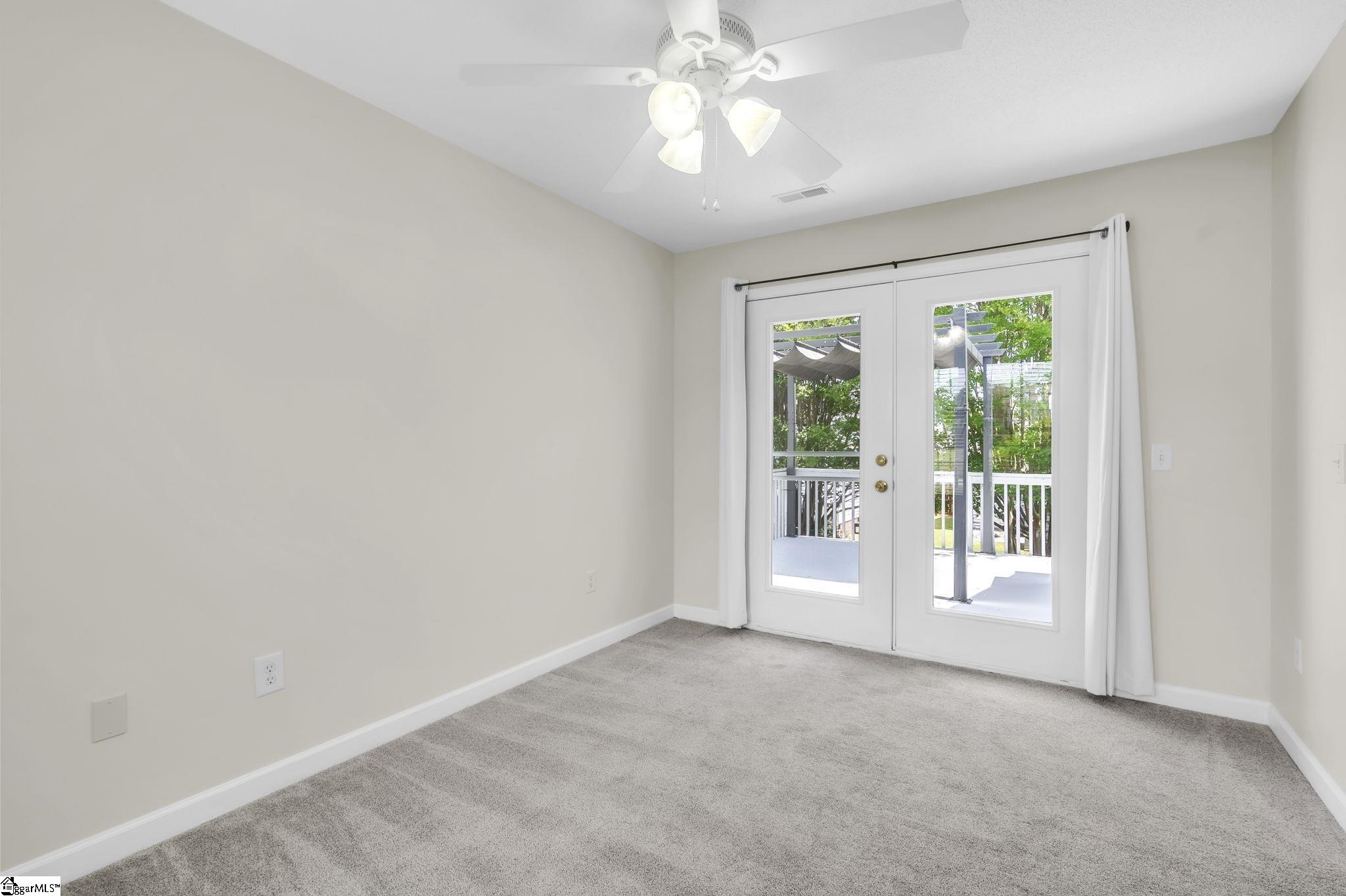 117 Waterford Way Property Photo 18