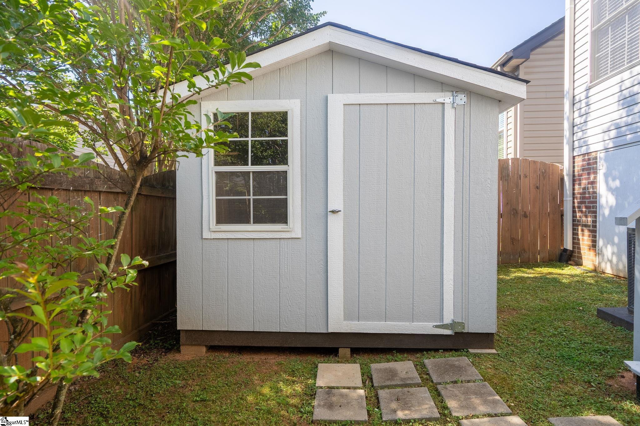 117 Waterford Way Property Photo 32