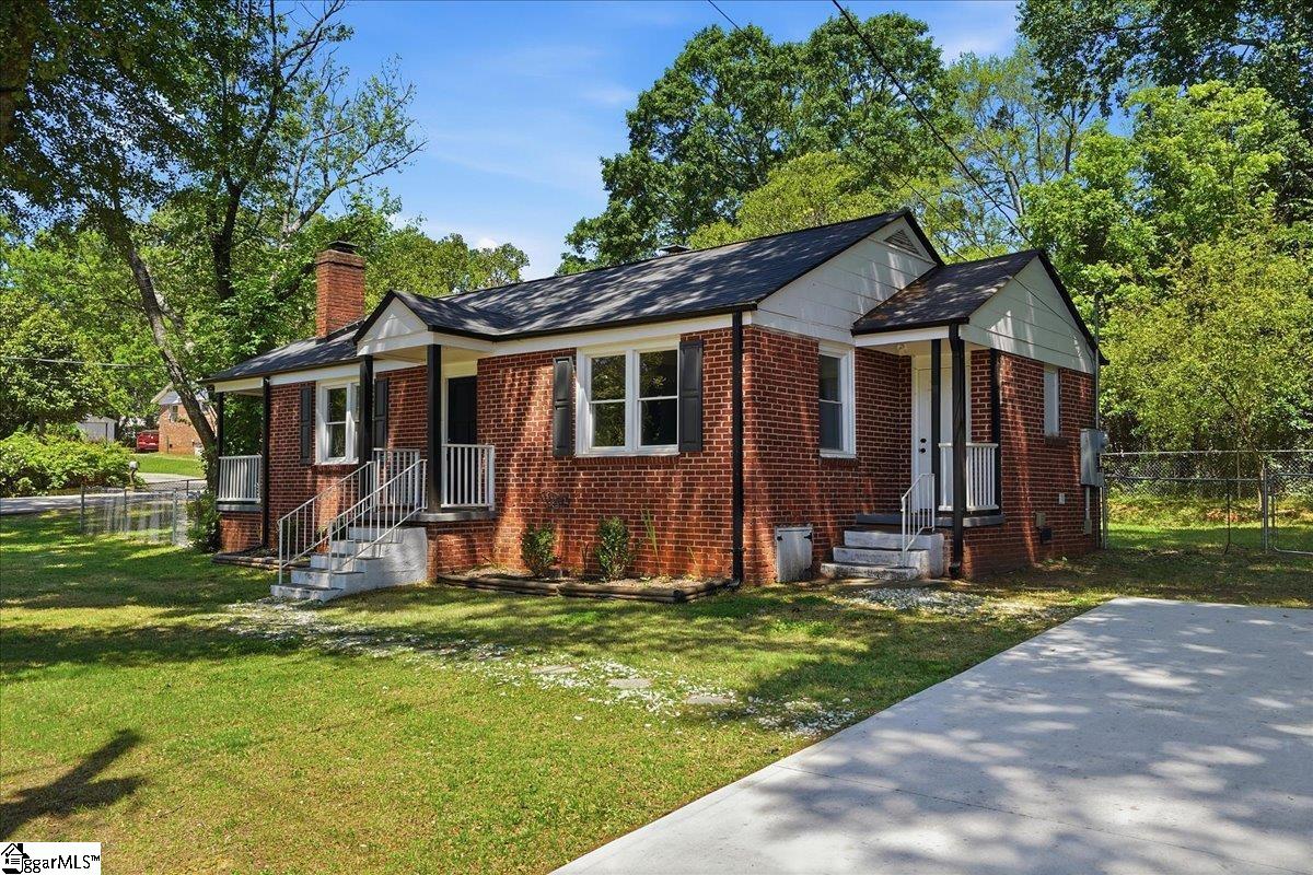 20 Milton Drive Property Photo 2
