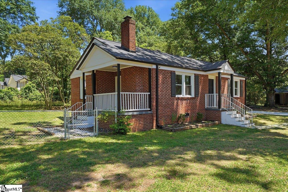 20 Milton Drive Property Photo 3