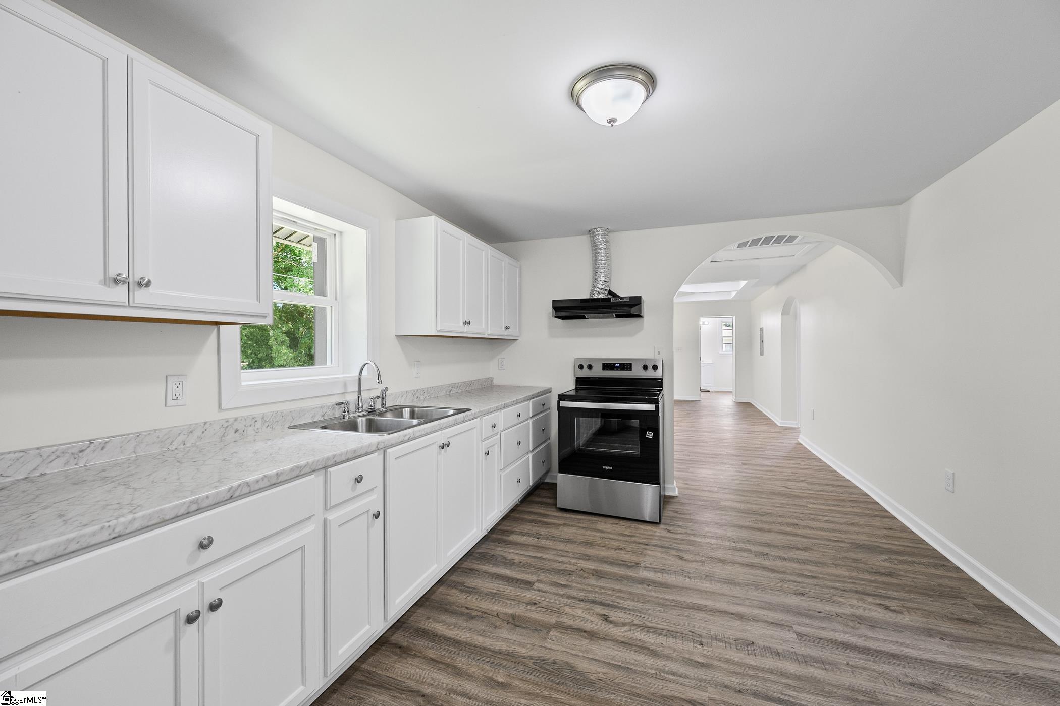 141 Edge Street Property Photo 7