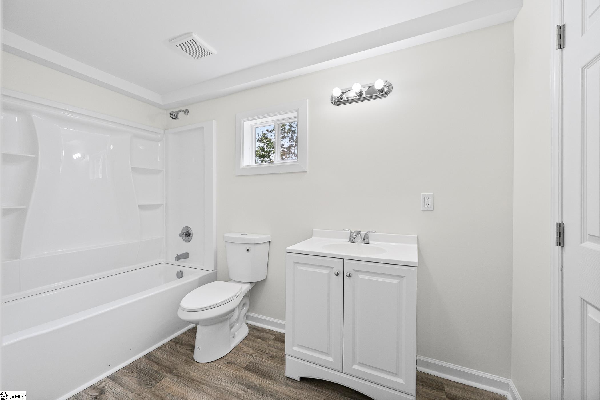 141 Edge Street Property Photo 10