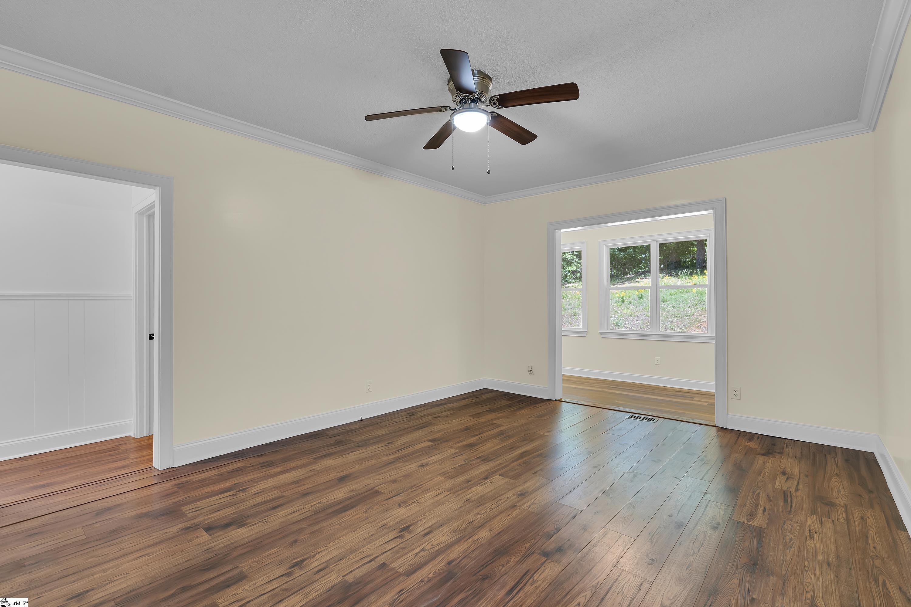 2561 Whitestone Road Property Photo 7