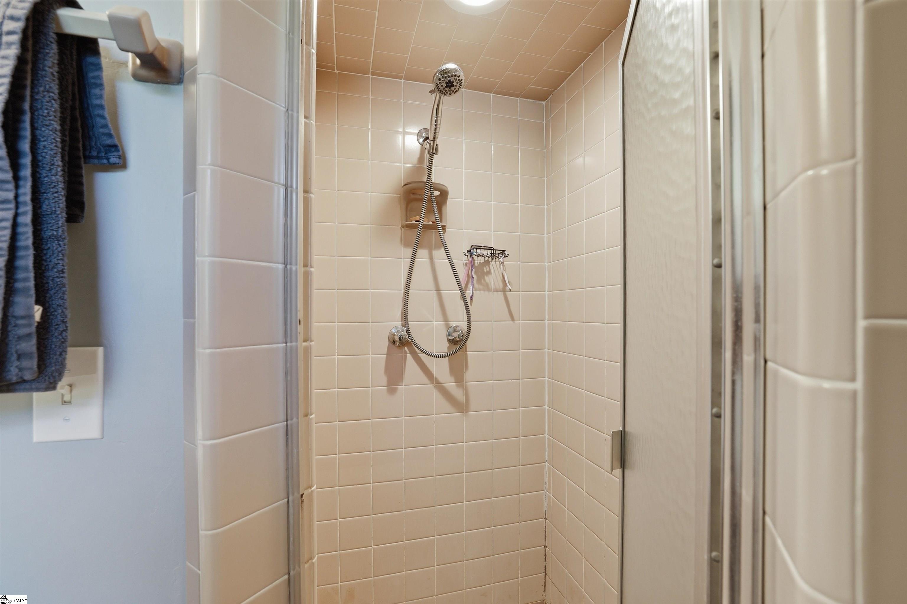 2333 Country Club Road Property Photo 29