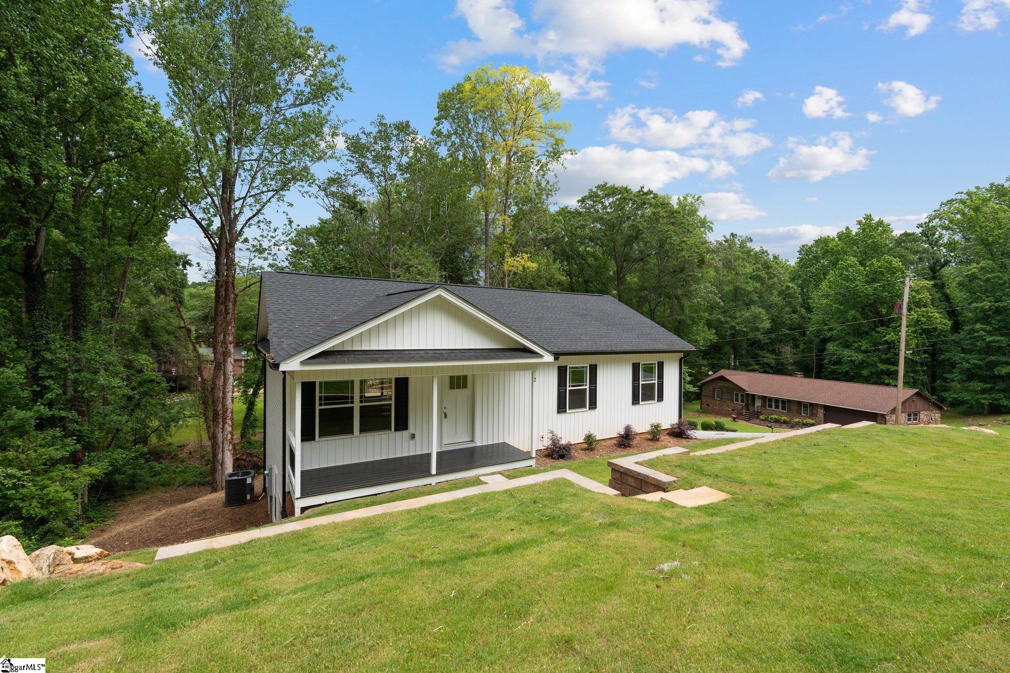 2 Hillbrook Road Property Photo 1