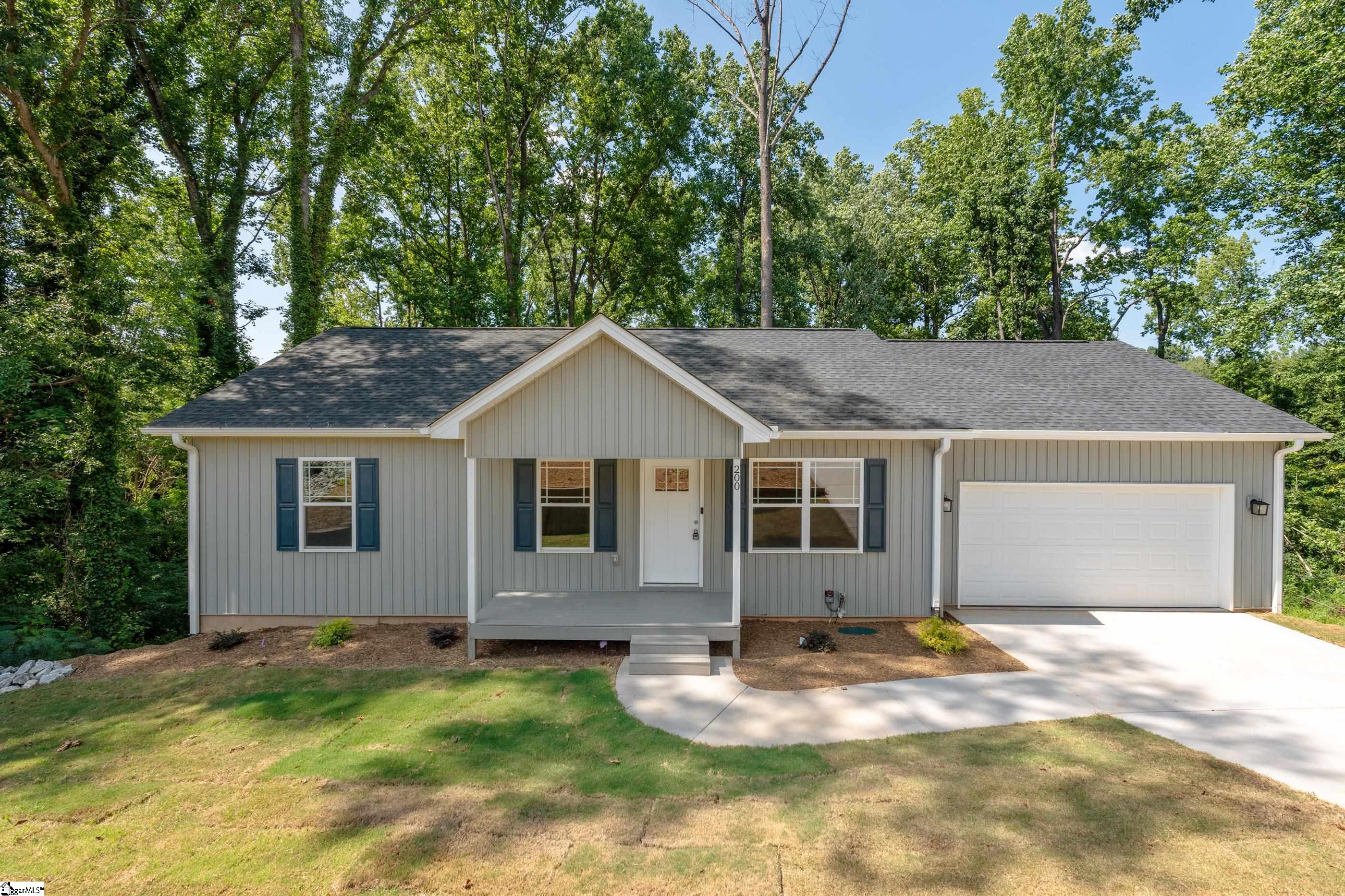 200 Hillbrook Road Property Photo 1