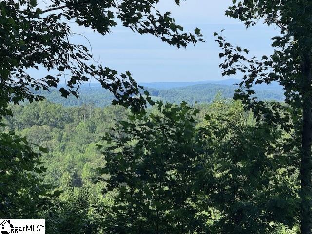 1592318 Property Photo 3