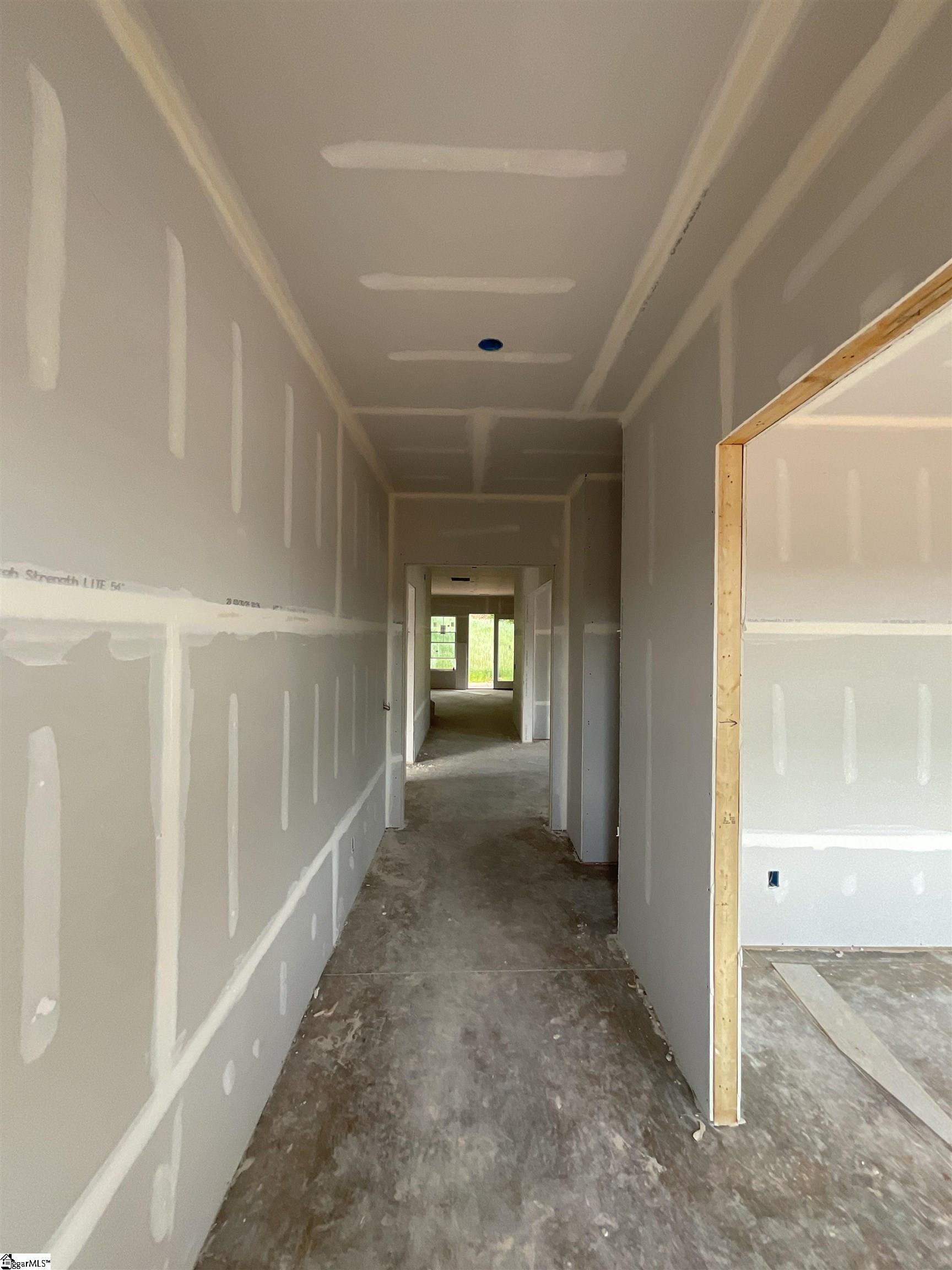900 Cedarleaf Way Property Photo 3