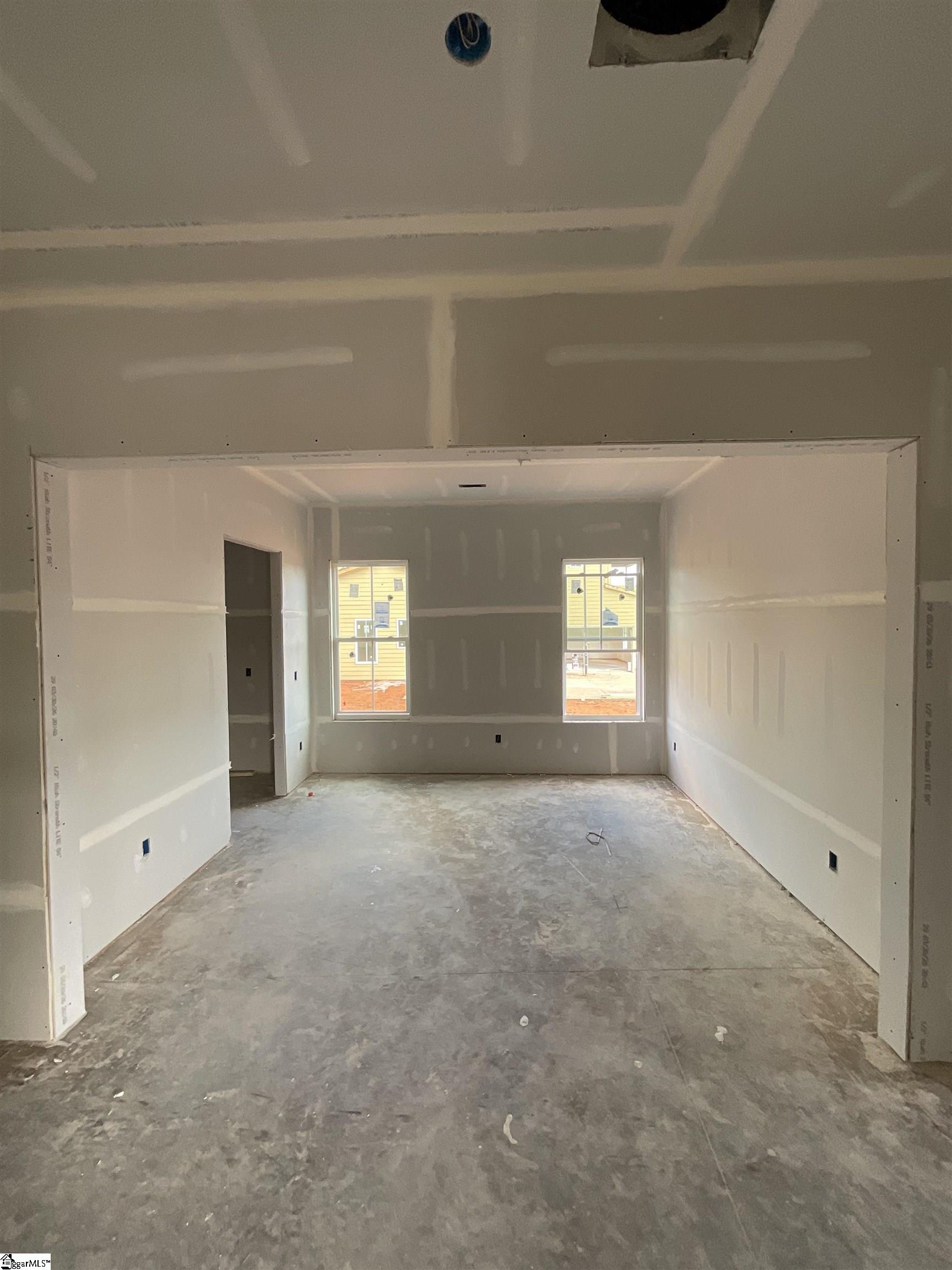 900 Cedarleaf Way Property Photo 4