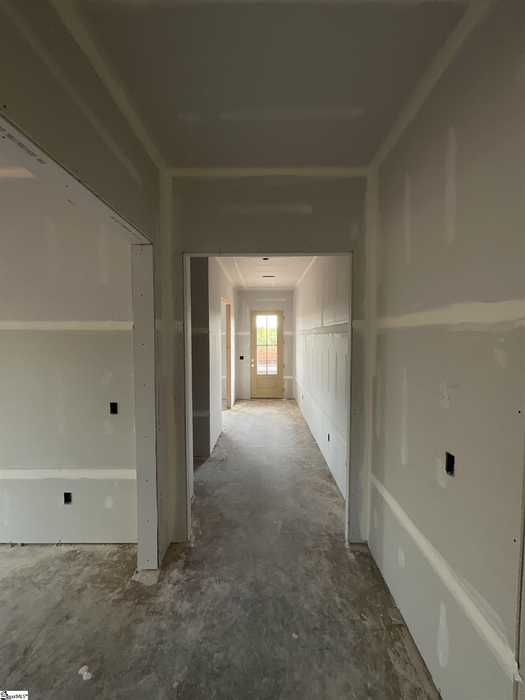 900 Cedarleaf Way Property Photo 5