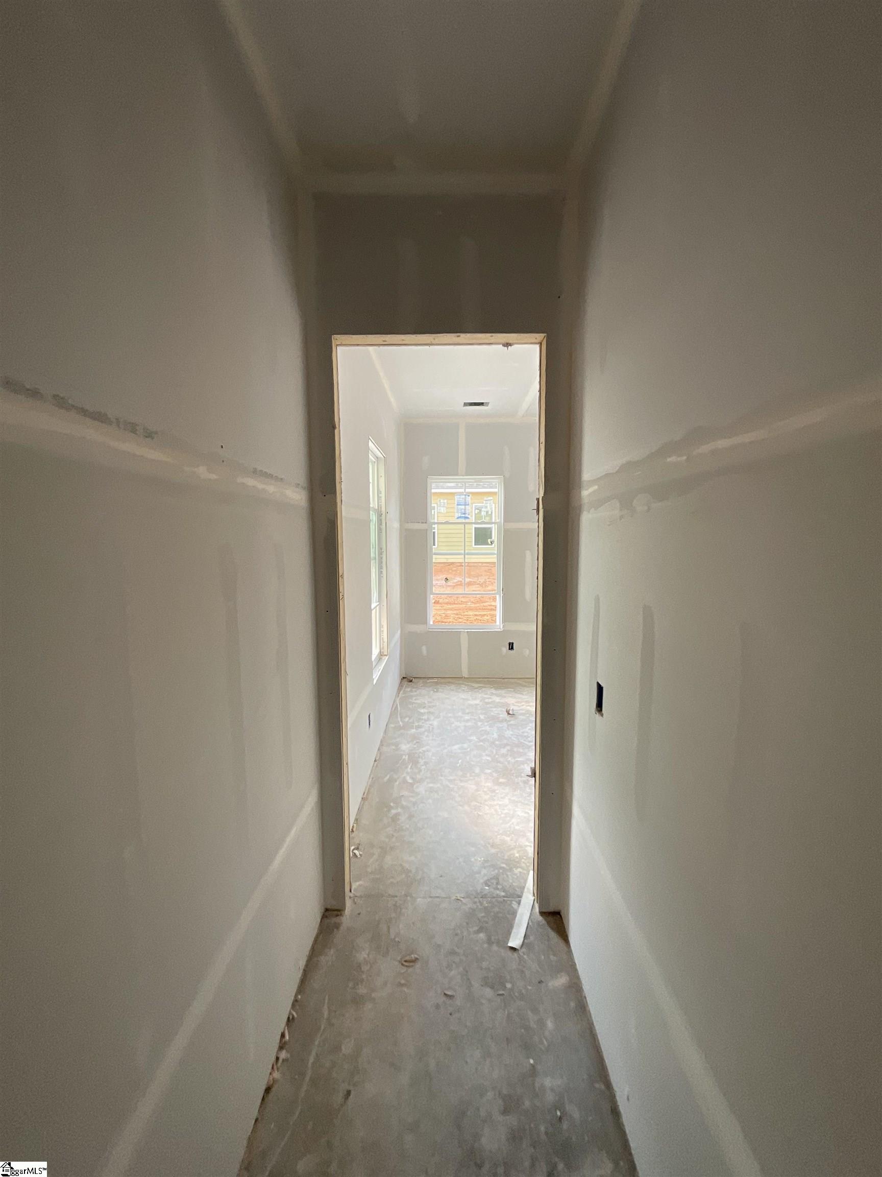 900 Cedarleaf Way Property Photo 8