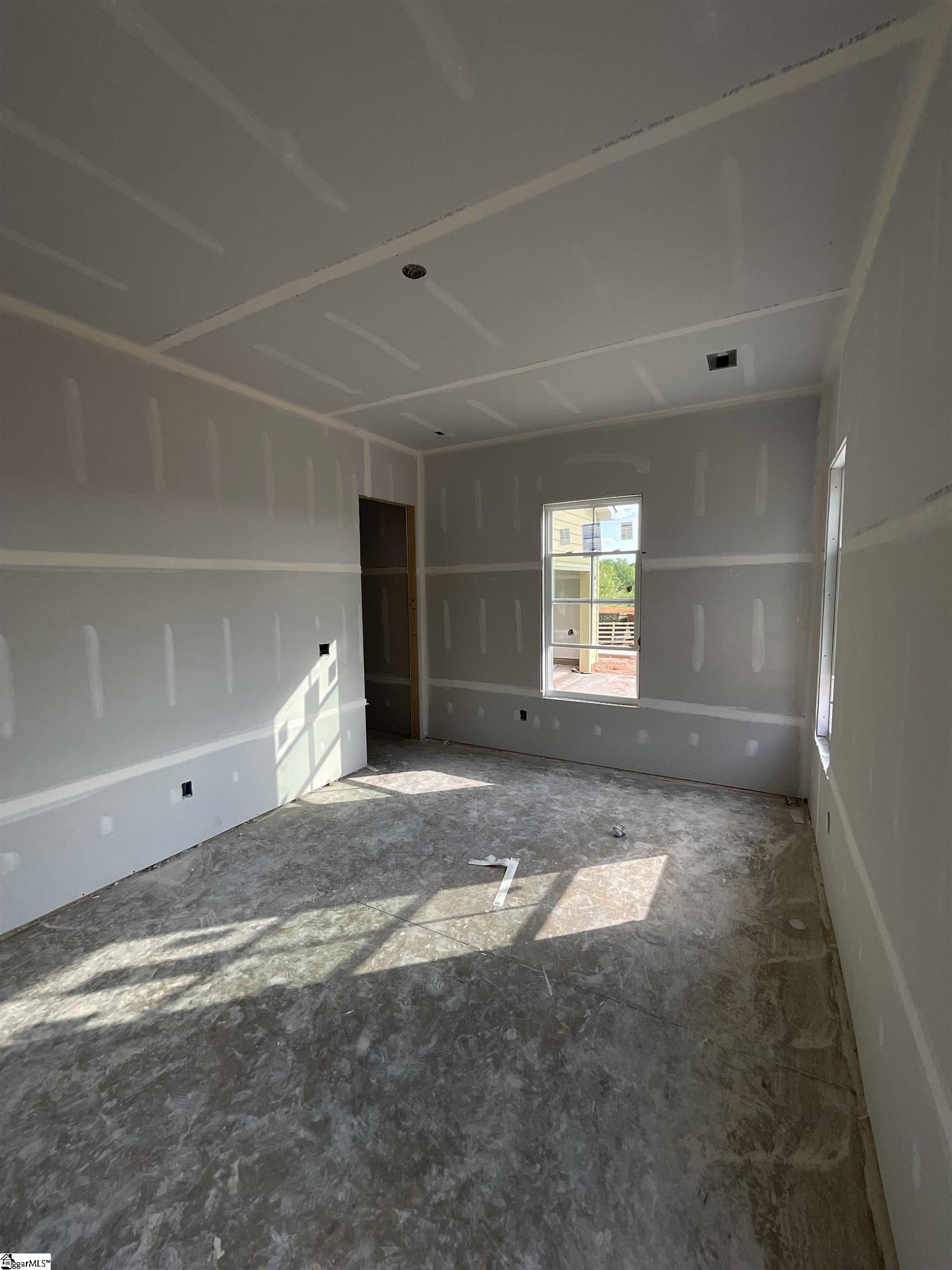 900 Cedarleaf Way Property Photo 10