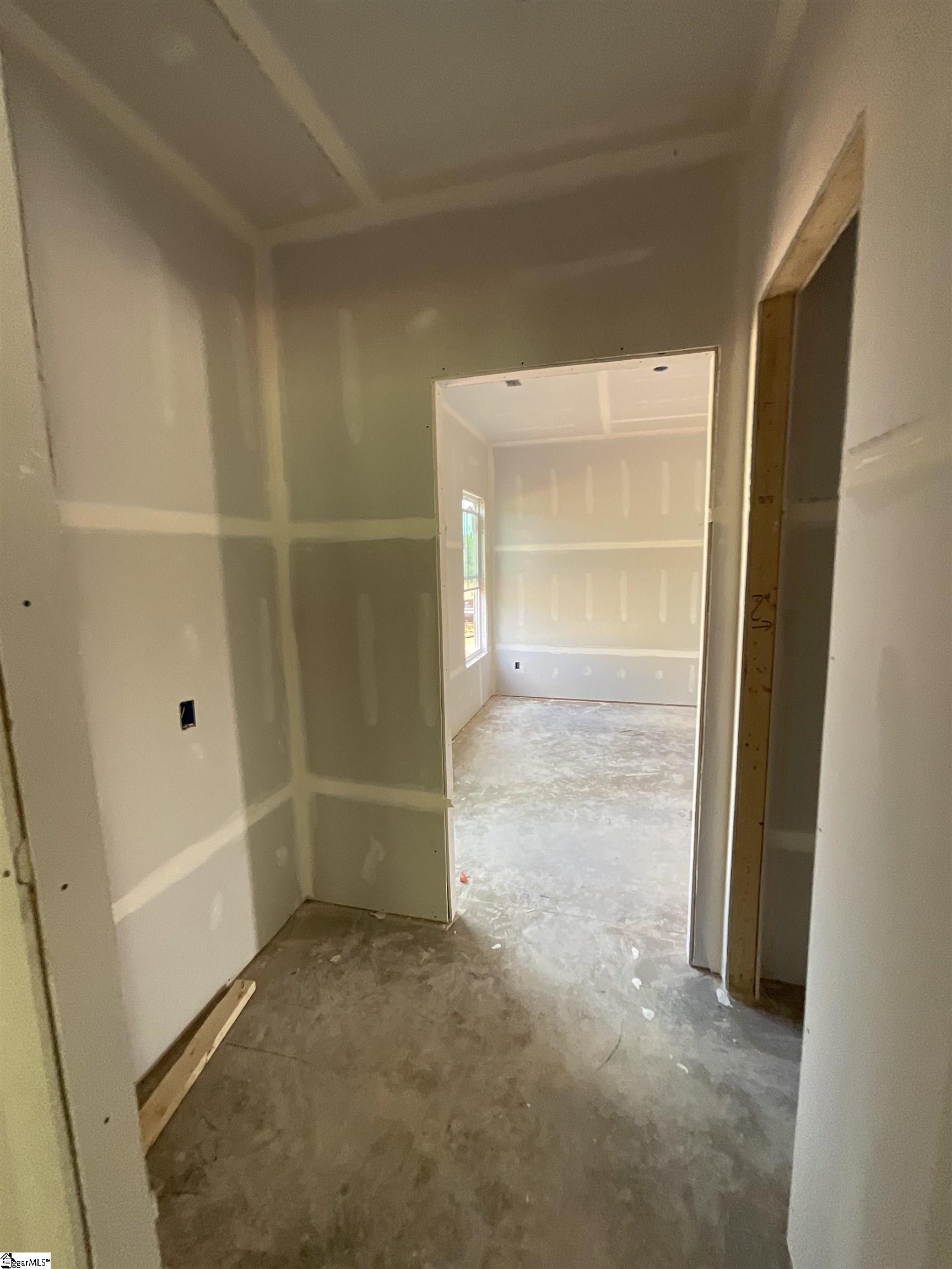 900 Cedarleaf Way Property Photo 18