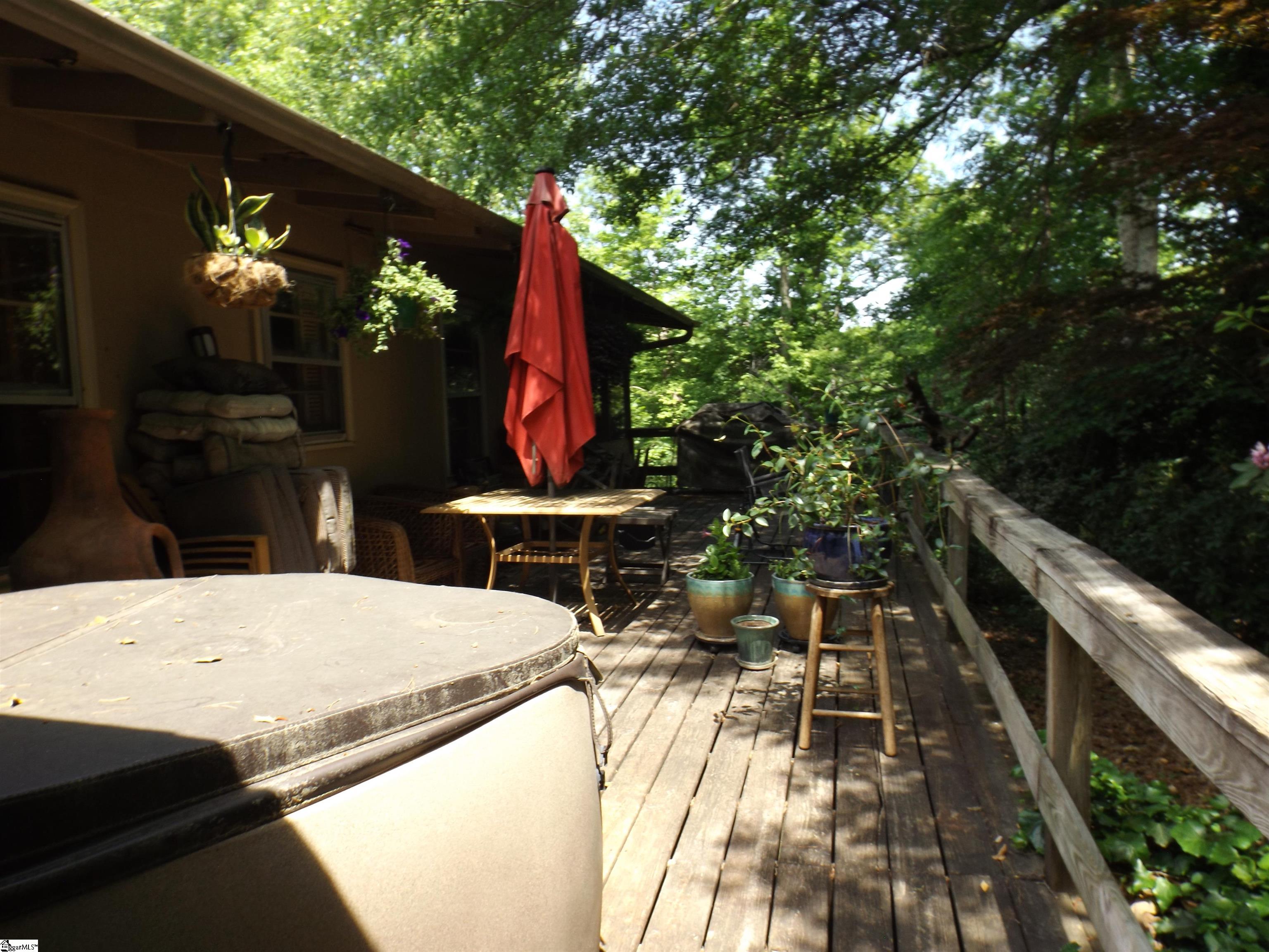 5018 Dacusville Highway Property Photo 6