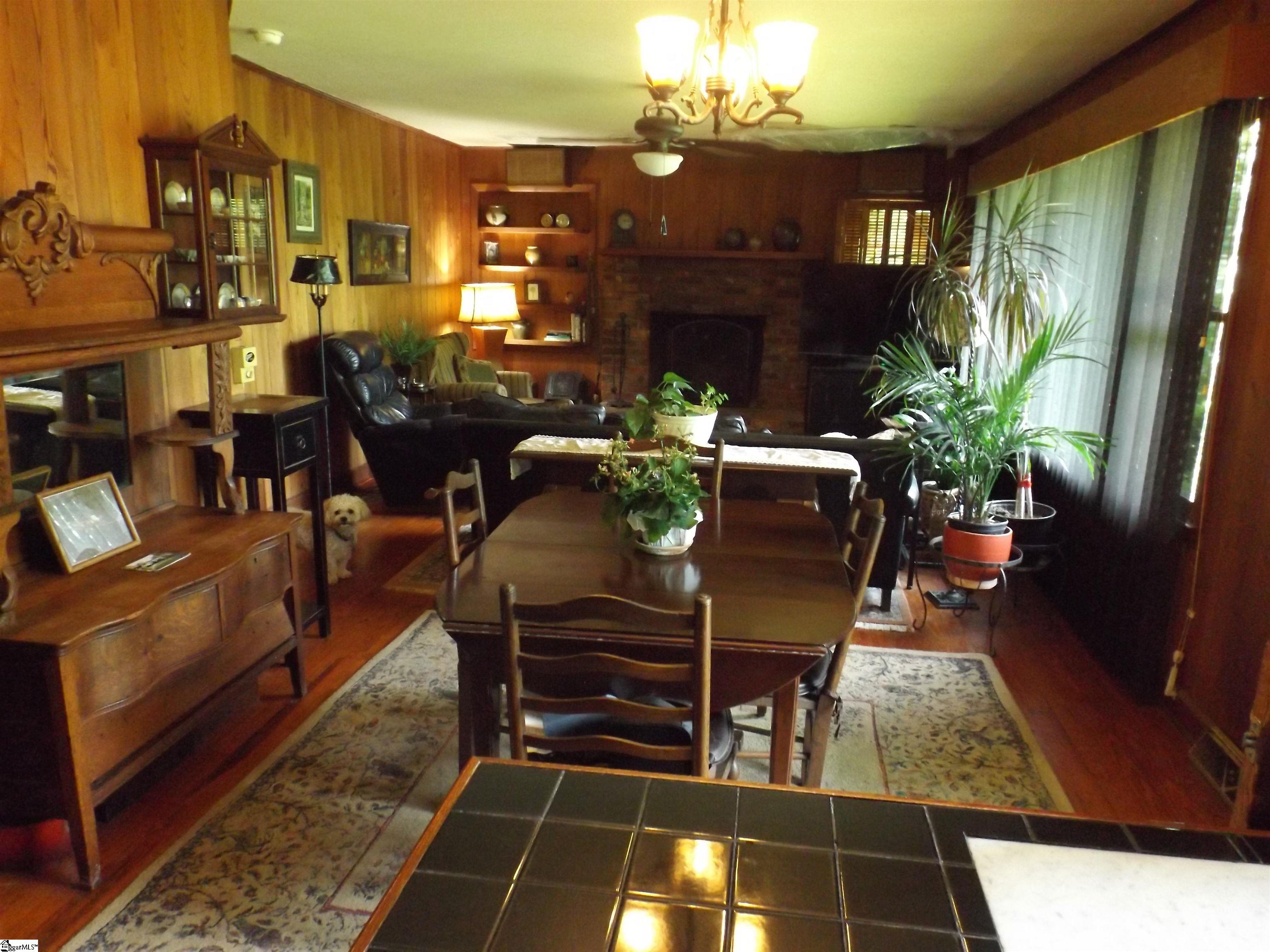 5018 Dacusville Highway Property Photo 7