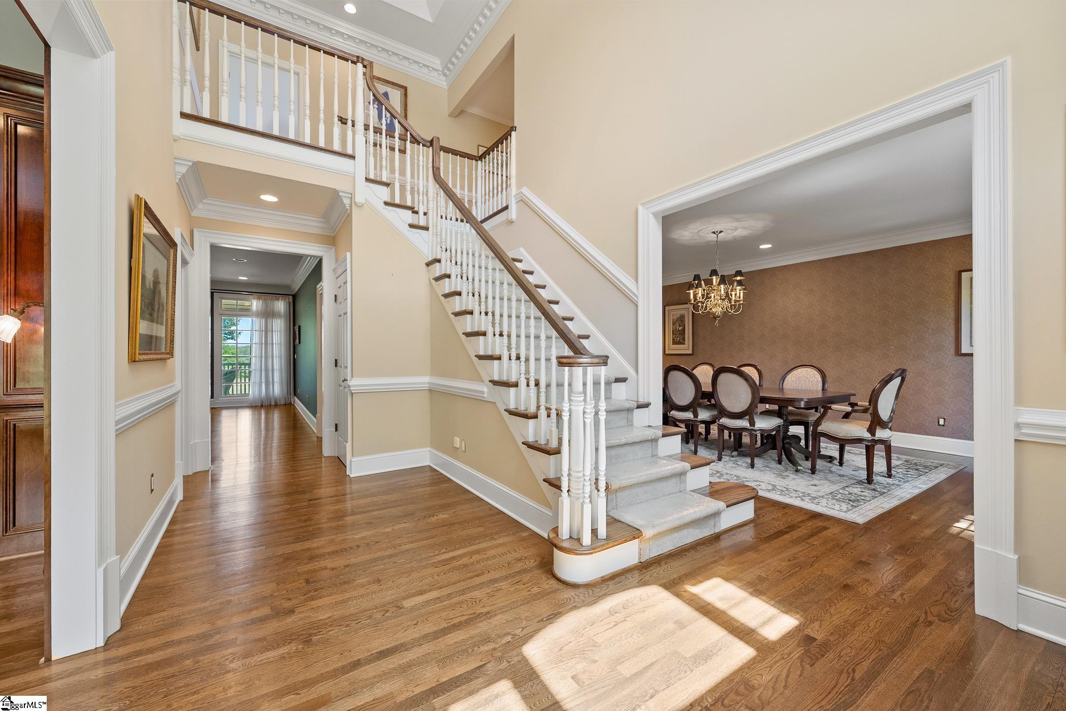 1592345 Property Photo 5