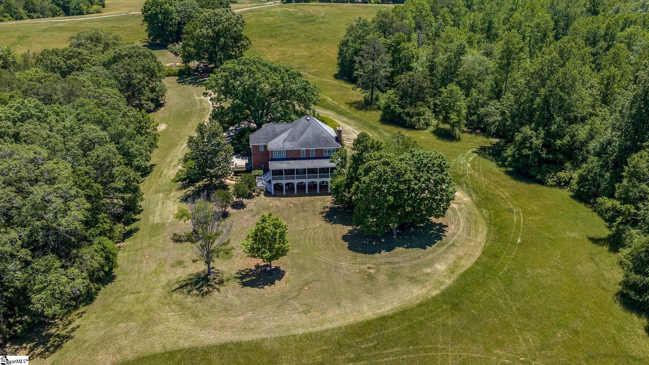 1592345 Property Photo 43