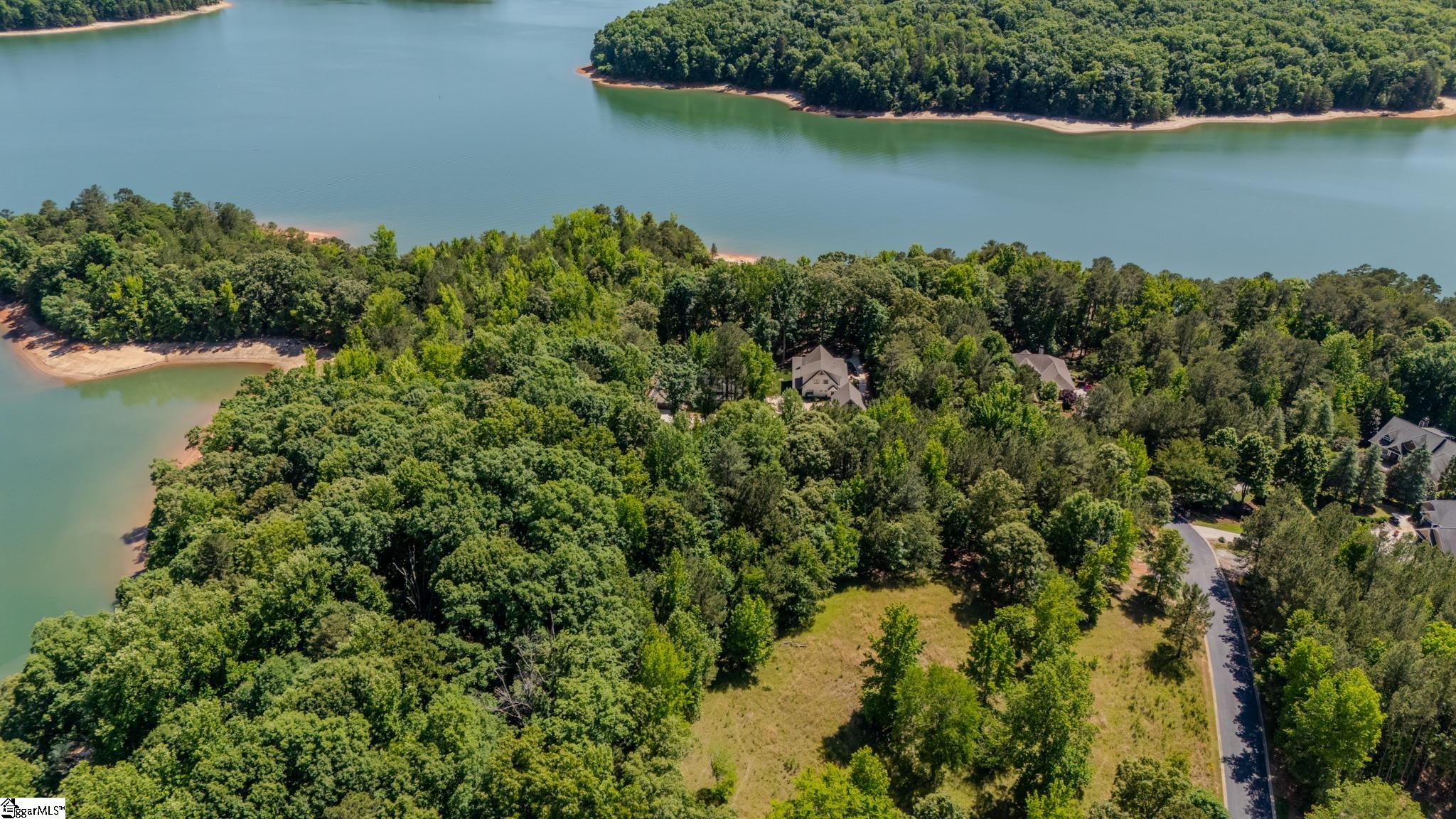 O Overlook Drive Property Photo 6