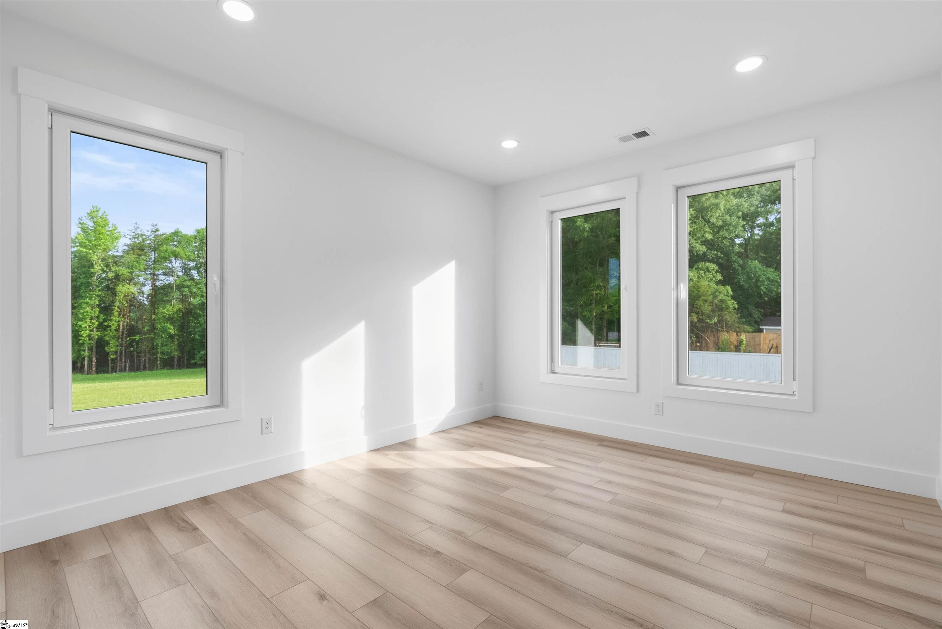 757 New South Court Property Photo 30