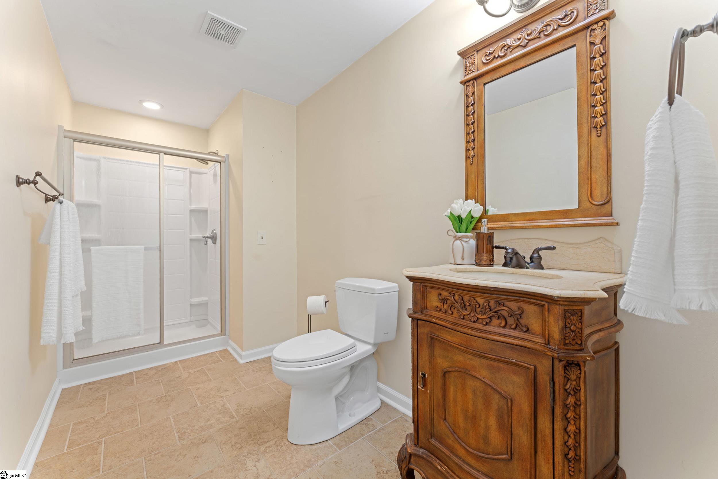 906 Plantation Drive Property Photo 10