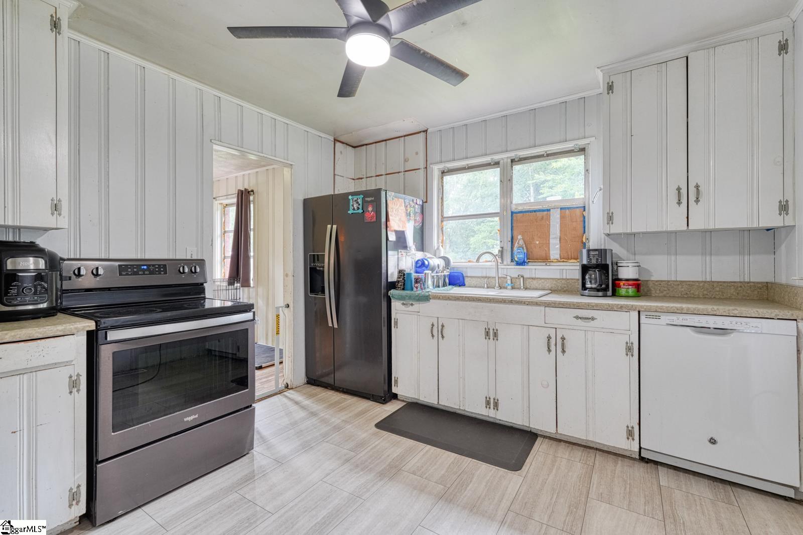 1504 E Rutherford Street Property Photo 10
