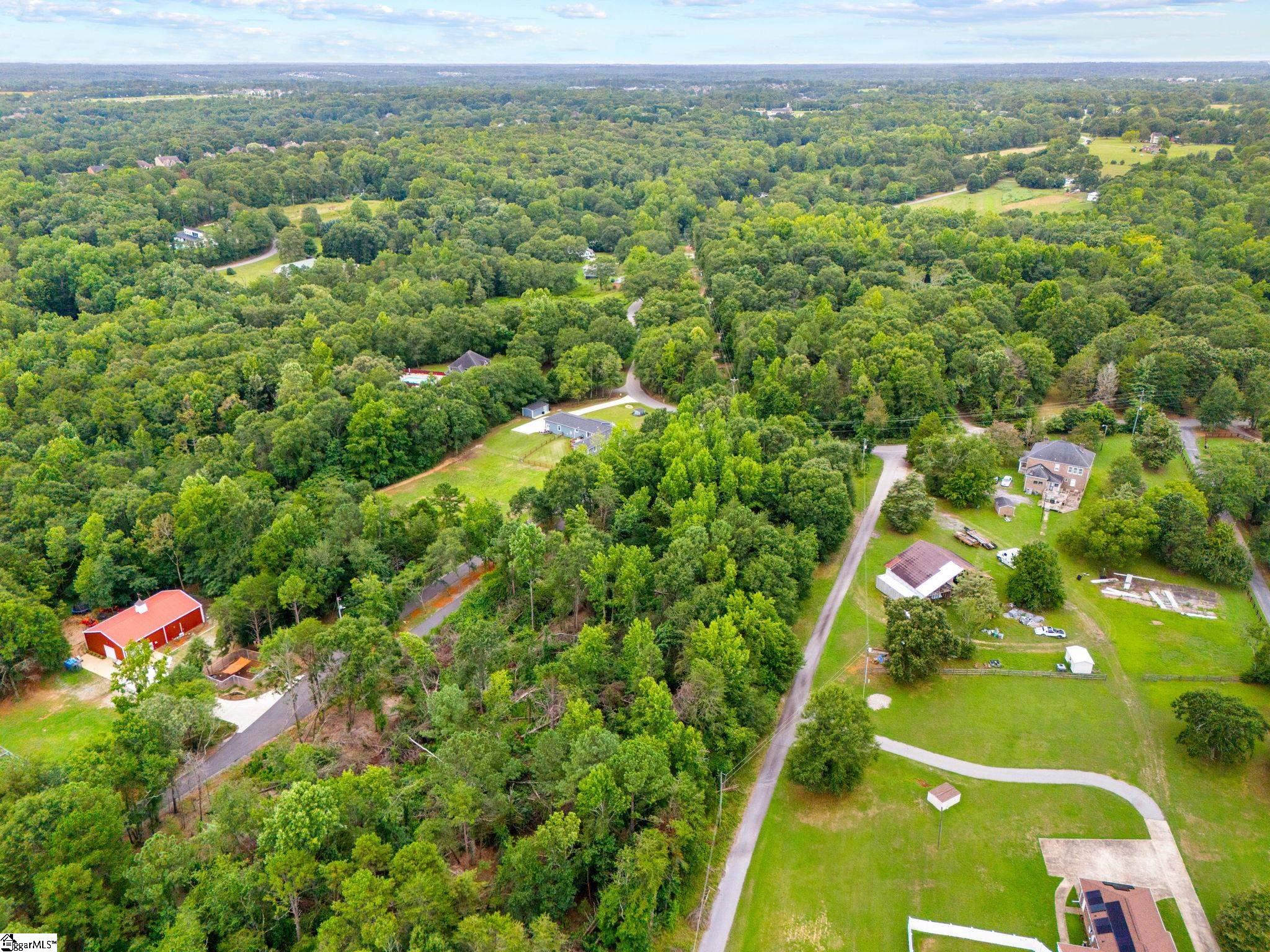 Circle Road Property Photo 10