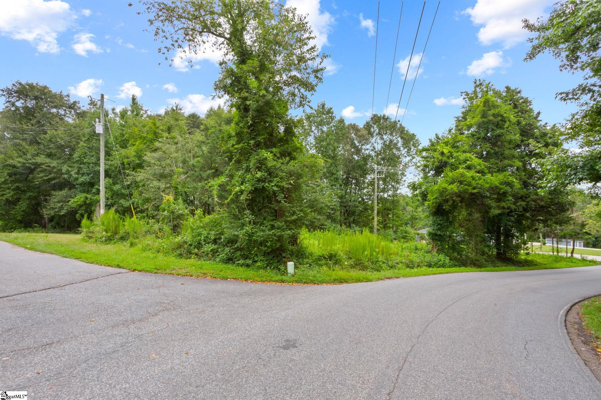 Circle Road Property Photo 14