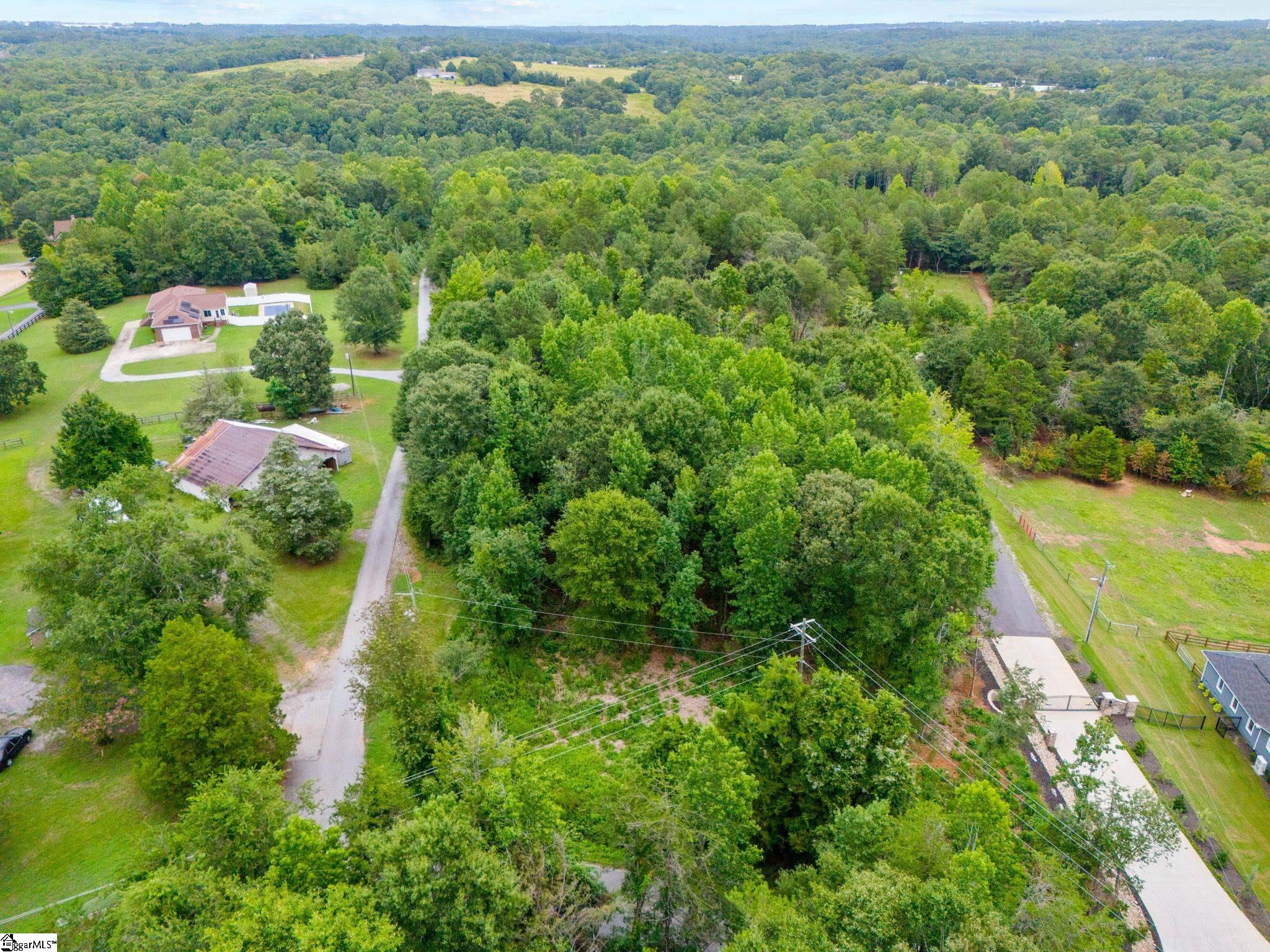 Circle Road Property Photo 9