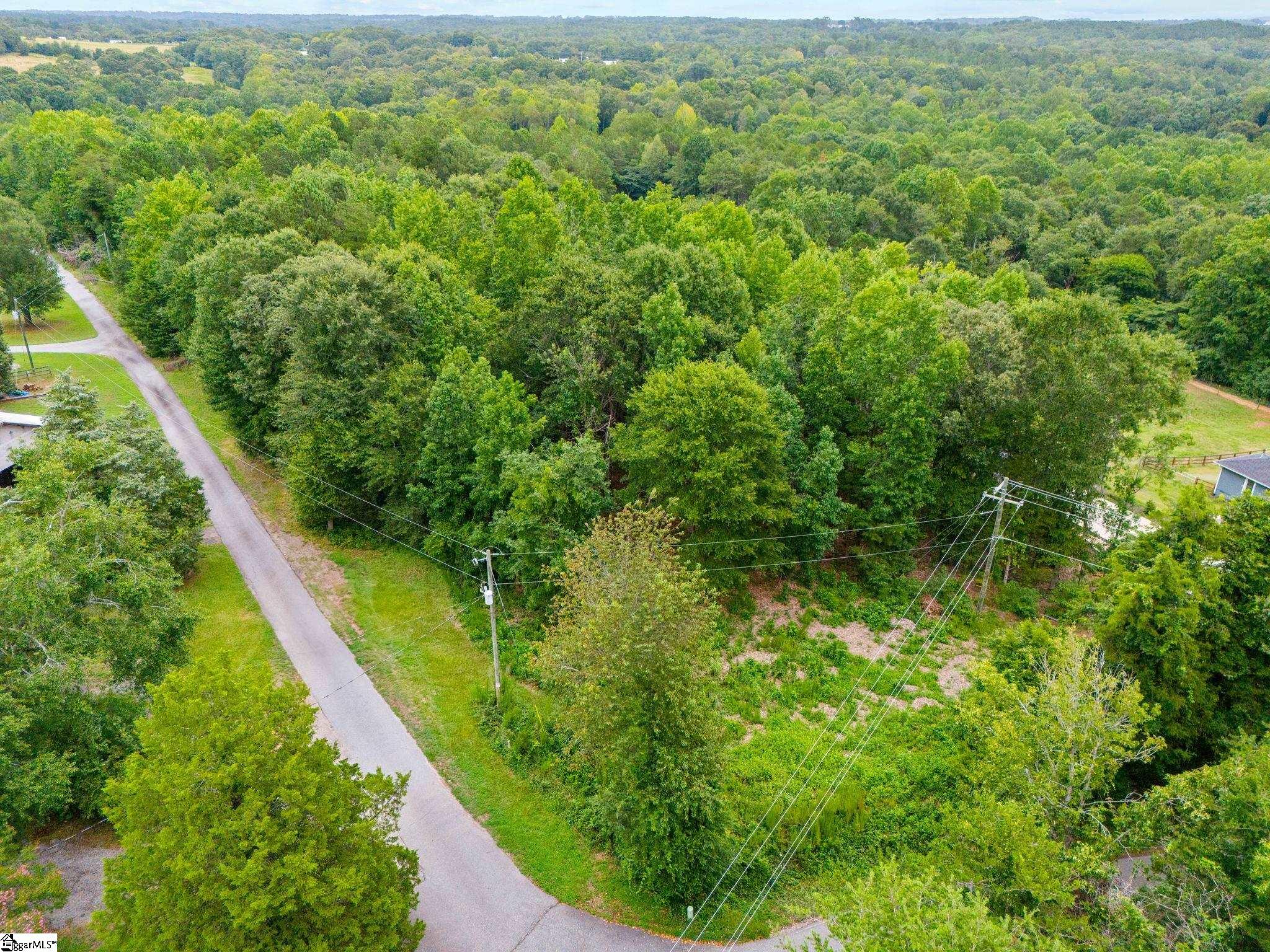 Circle Road Property Photo 10