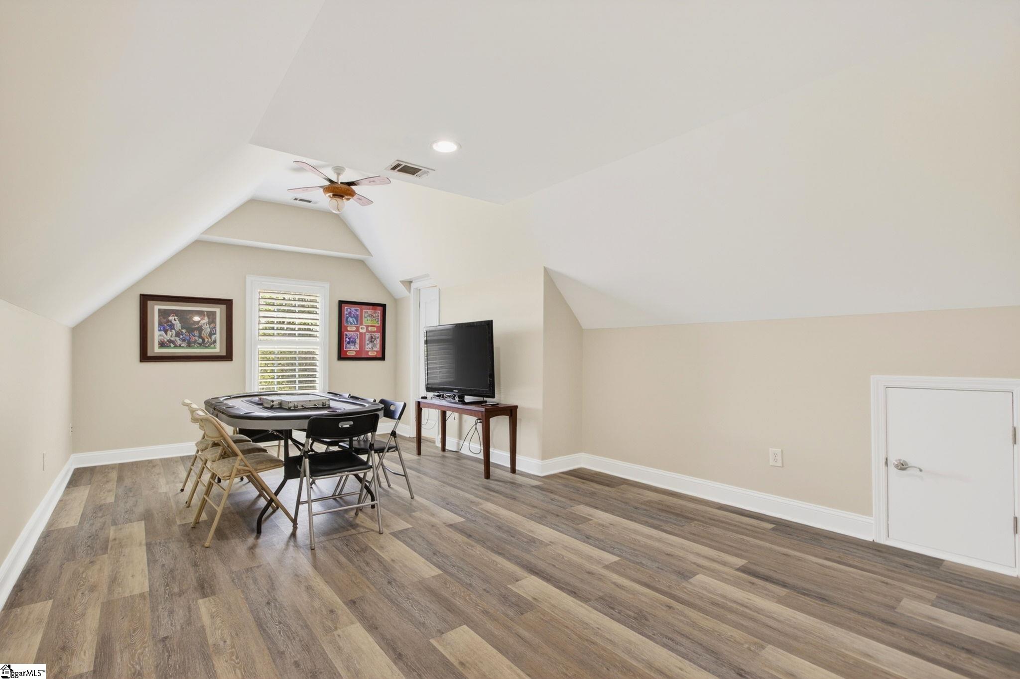 5 Boxford Court Property Photo 28