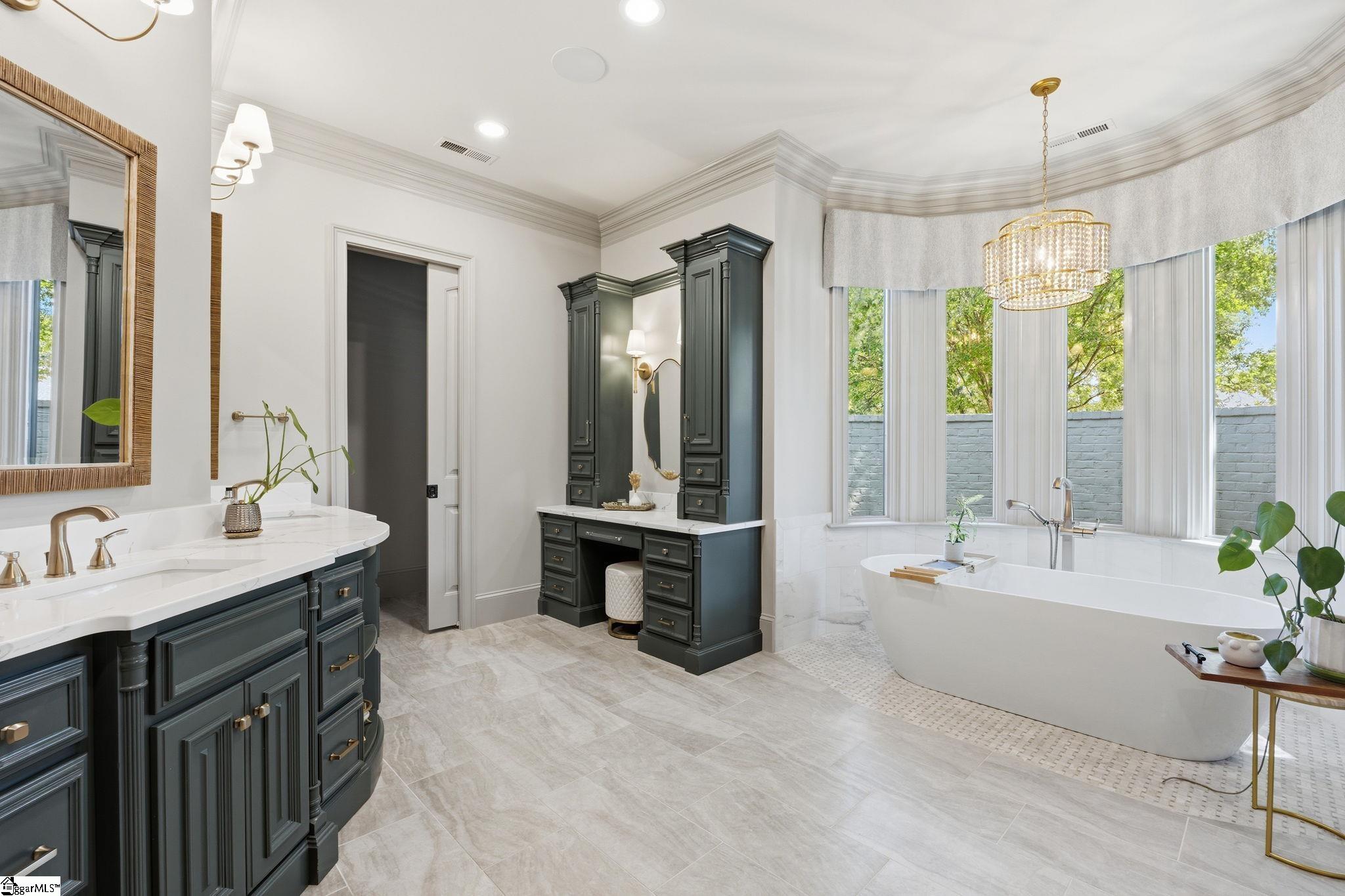 305 Chancery Lane Property Photo 22