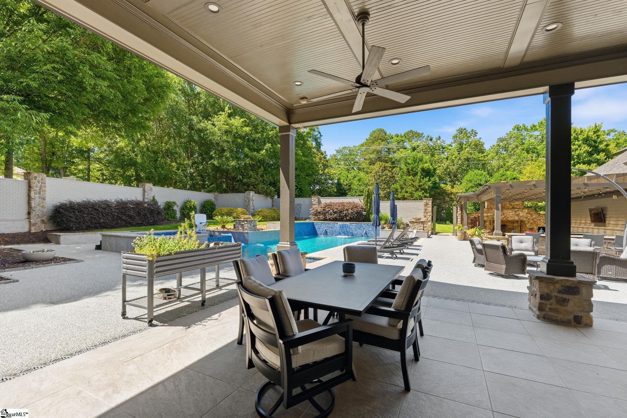 305 Chancery Lane Property Photo 45