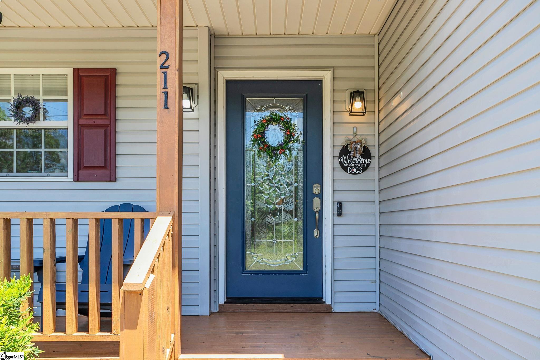 211 Tripp Street Property Photo 2