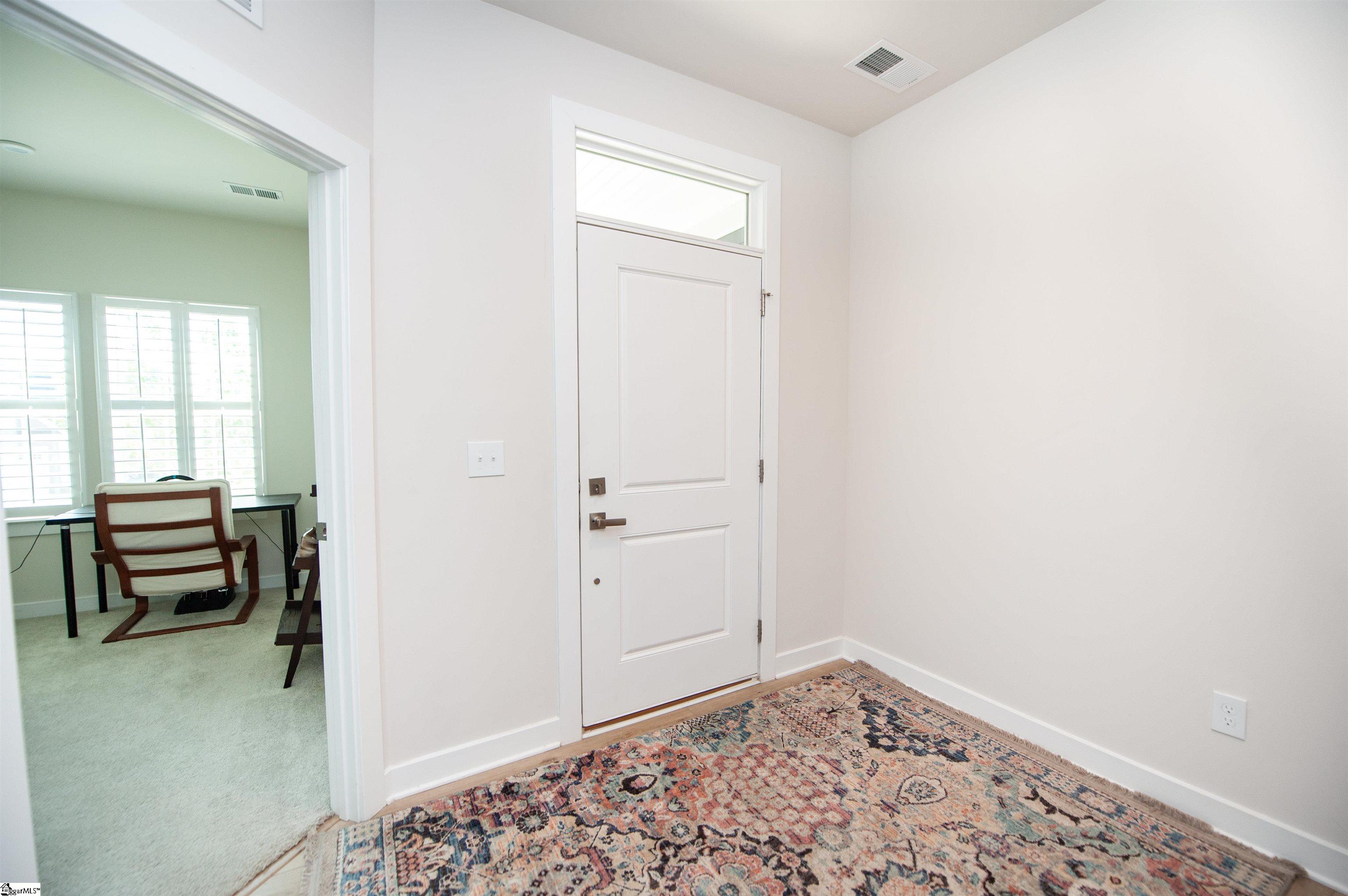 912 Bernstein Avenue Property Photo 2