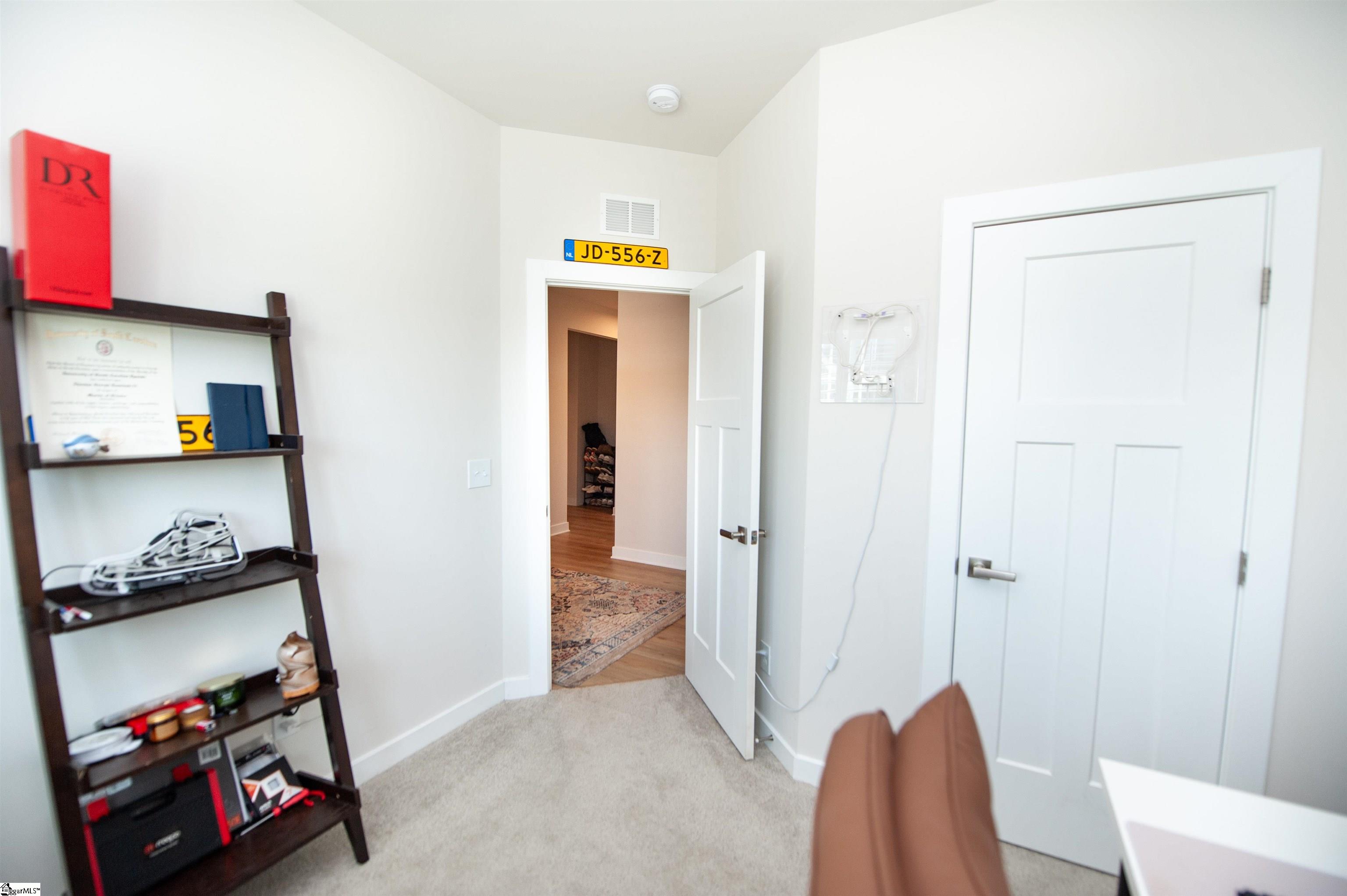 912 Bernstein Avenue Property Photo 12